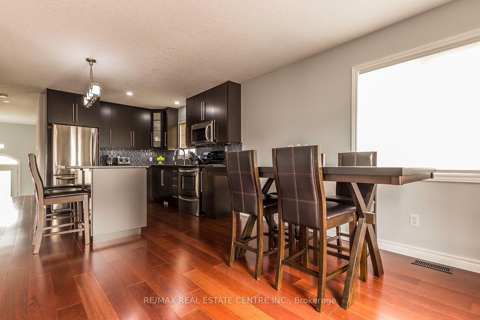 Photo 11 of 44 Lemon Grass Street, Kitchener, Highland West — HOMEH