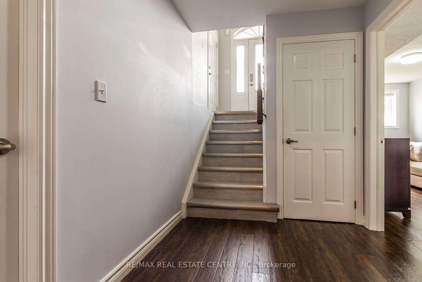 Photo 23 of 44 Lemon Grass Street, Kitchener, Highland West — HOMEH