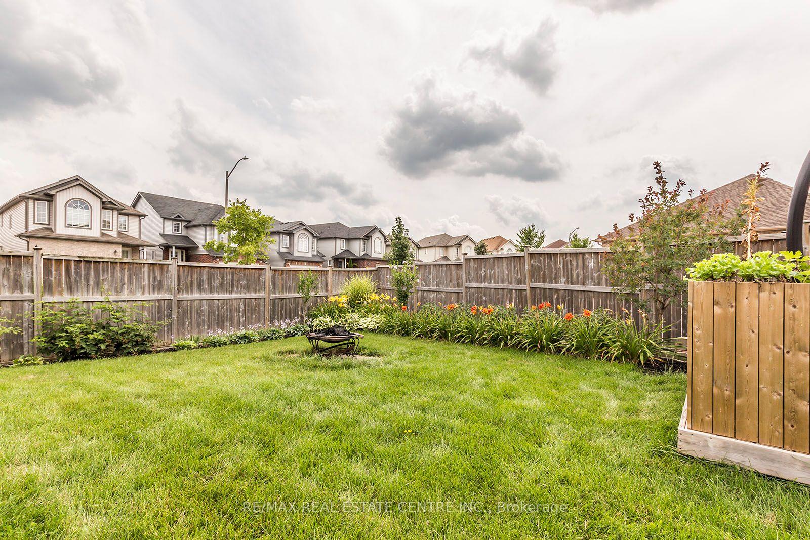 Photo 37 of 44 Lemon Grass Street, Kitchener, Highland West — HOMEH