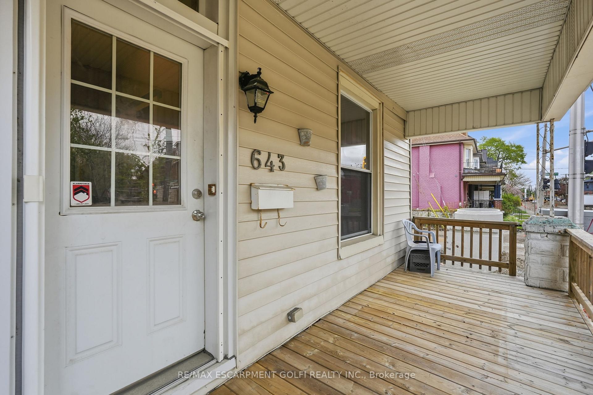Photo 4 of 643 Wilson Street, Hamilton, Gibson — HOMEH