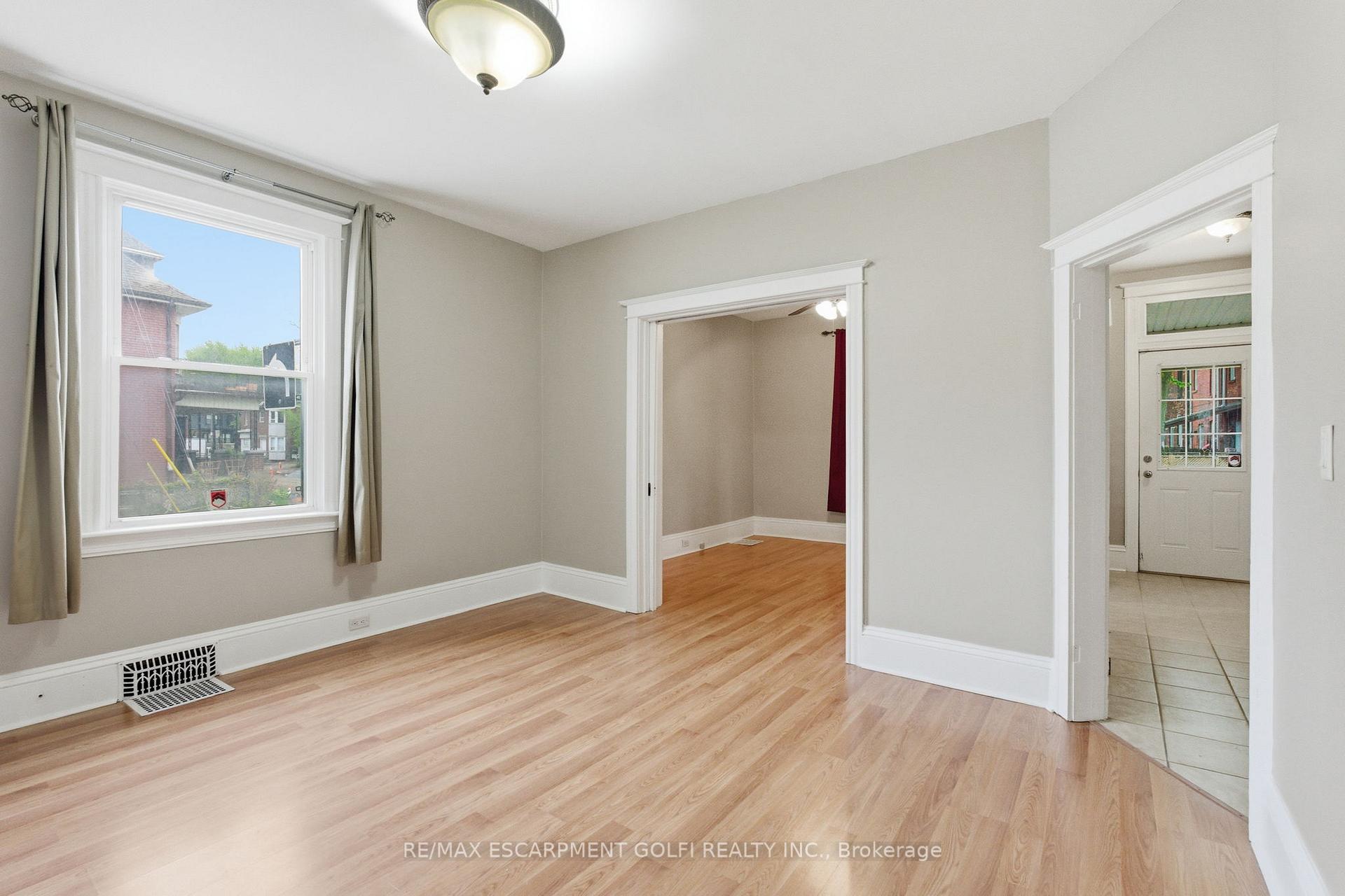 Photo 9 of 643 Wilson Street, Hamilton, Gibson — HOMEH
