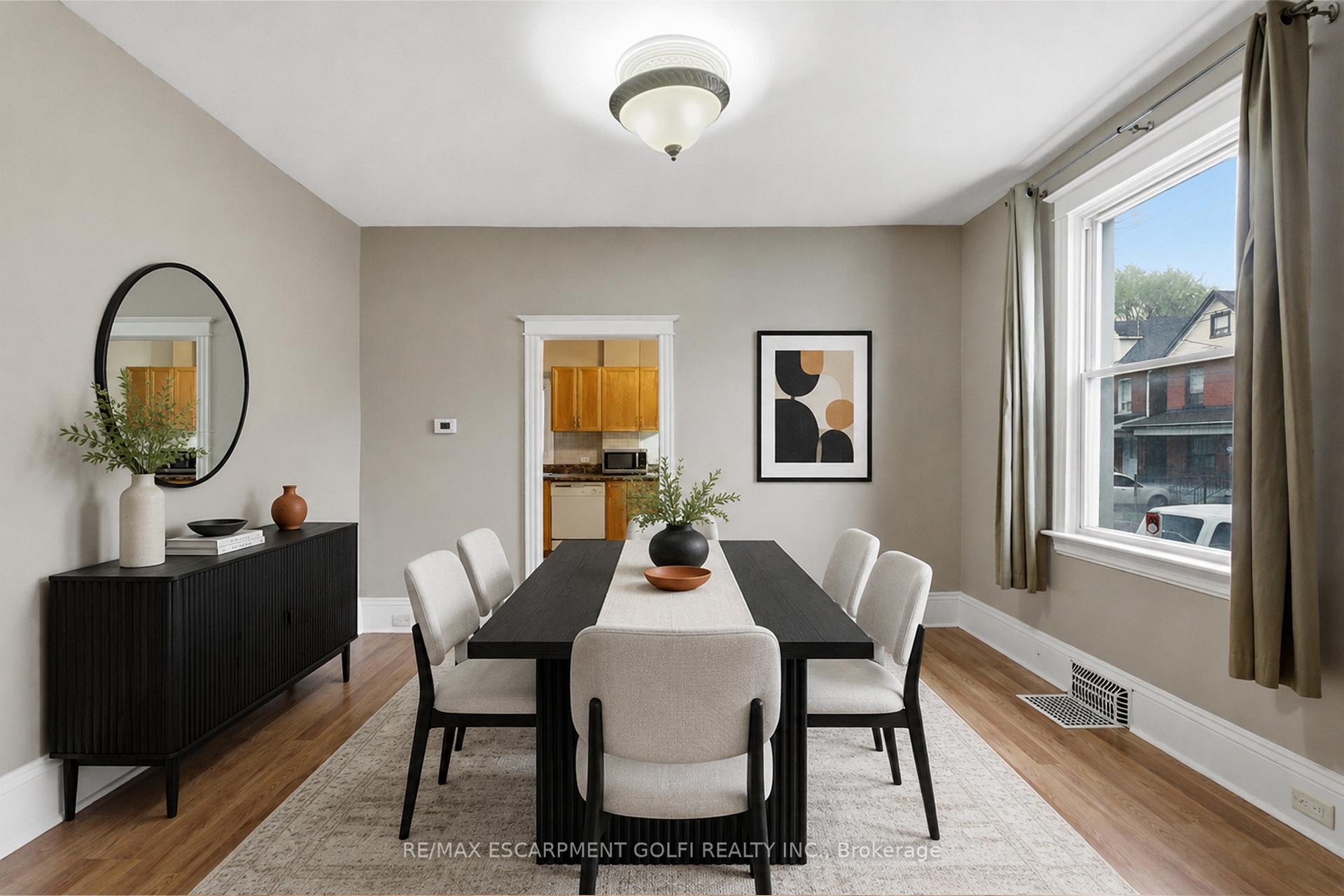 Photo 11 of 643 Wilson Street, Hamilton, Gibson — HOMEH
