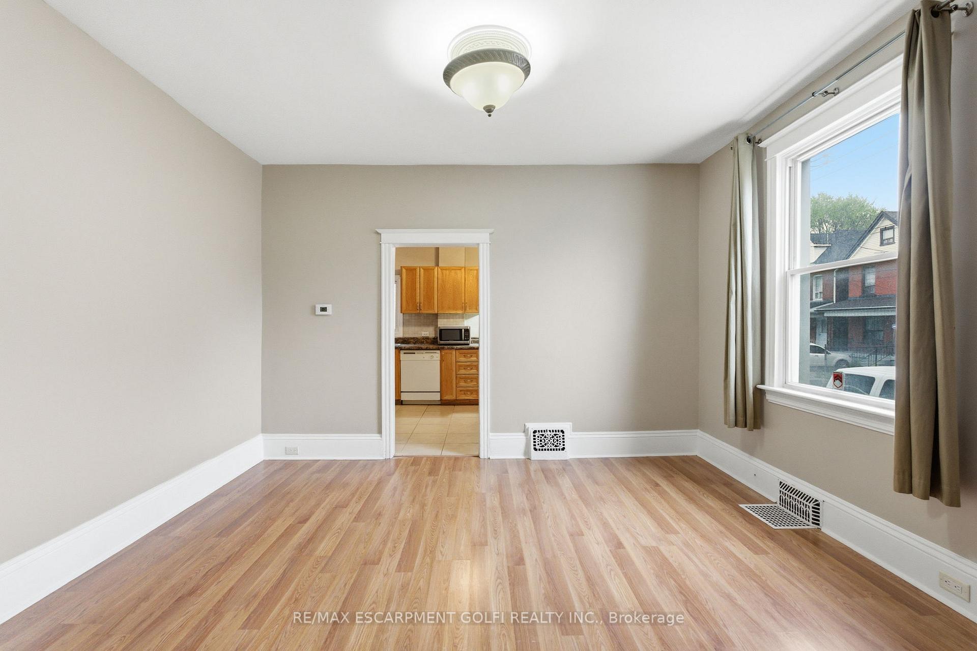 Photo 12 of 643 Wilson Street, Hamilton, Gibson — HOMEH