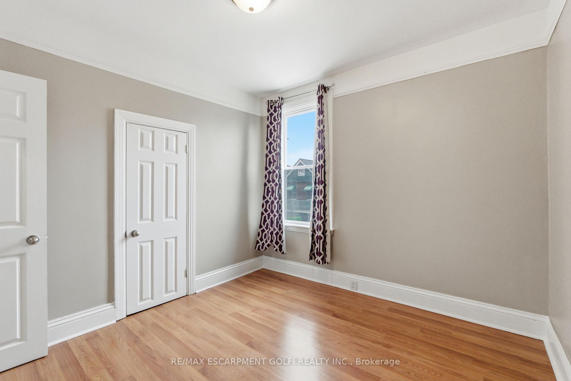 Photo 25 of 643 Wilson Street, Hamilton, Gibson — HOMEH