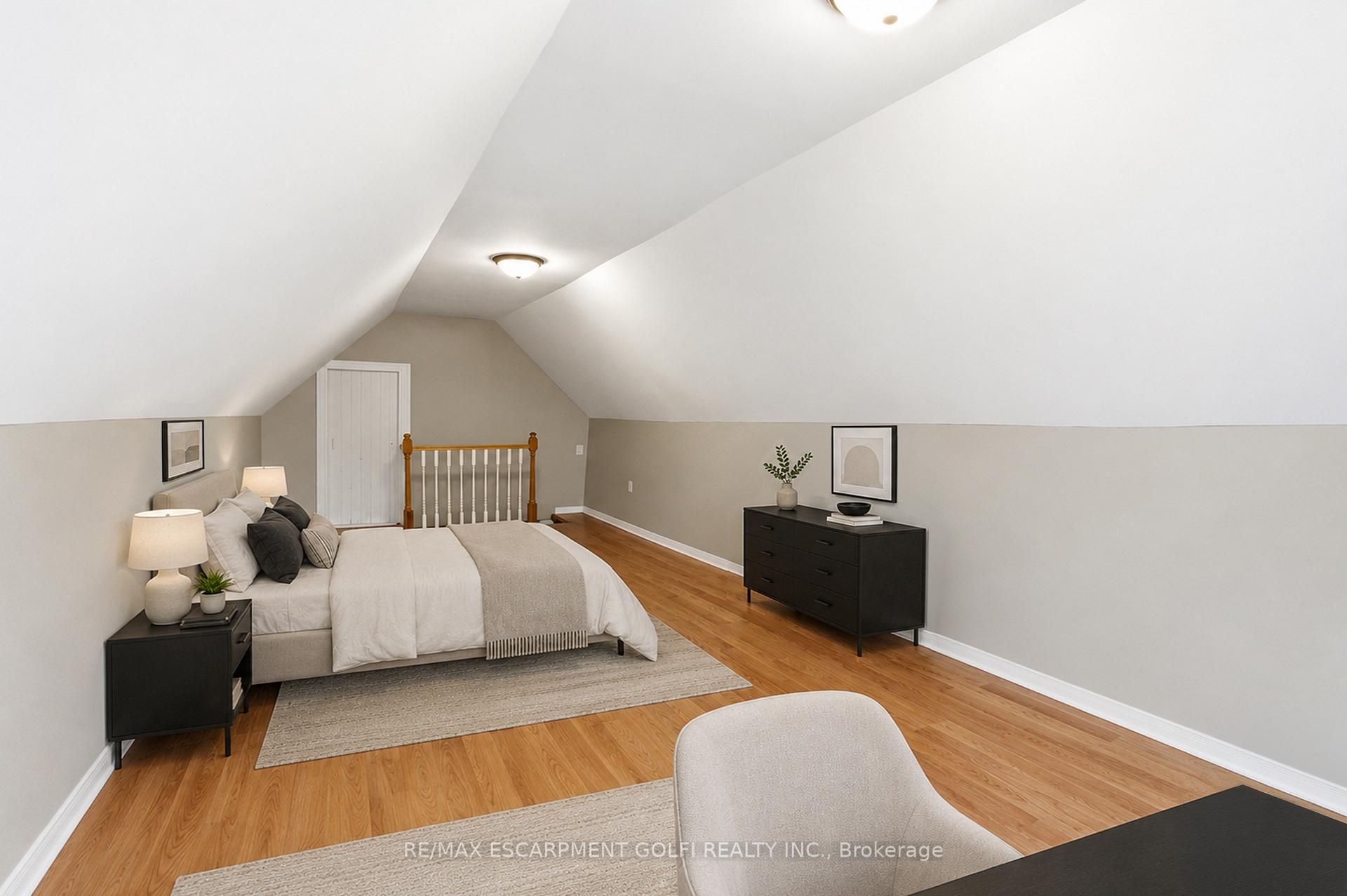 Photo 32 of 643 Wilson Street, Hamilton, Gibson — HOMEH