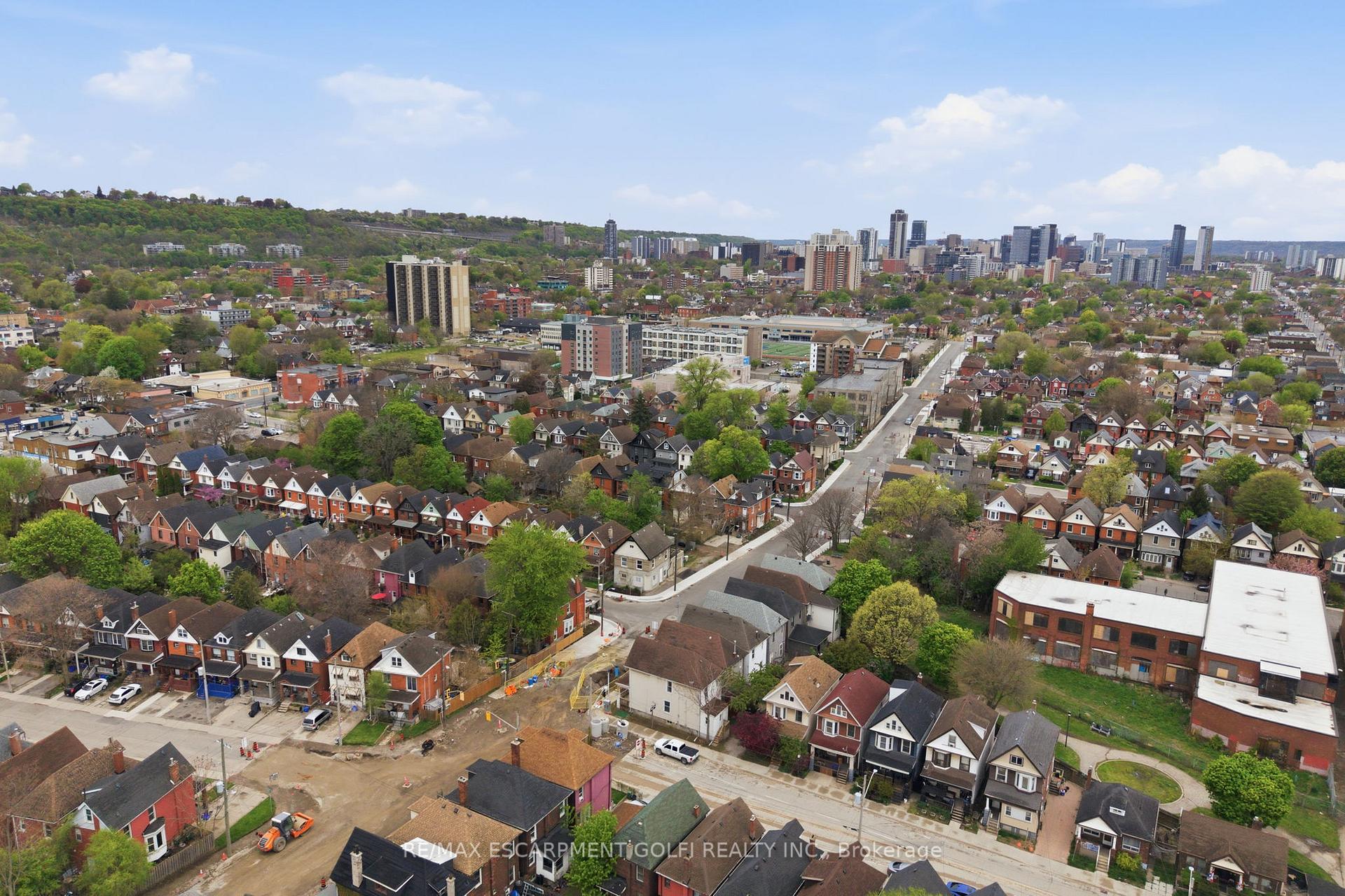 Photo 41 of 643 Wilson Street, Hamilton, Gibson — HOMEH