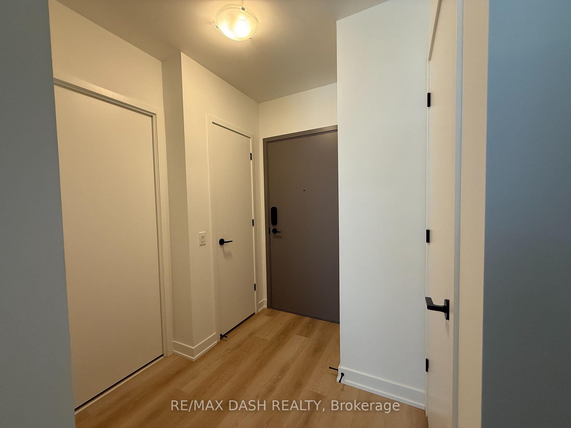 Photo 10 of Unit 4402, 628 Church Street, Toronto, Church-Yonge Corridor — HOMEH