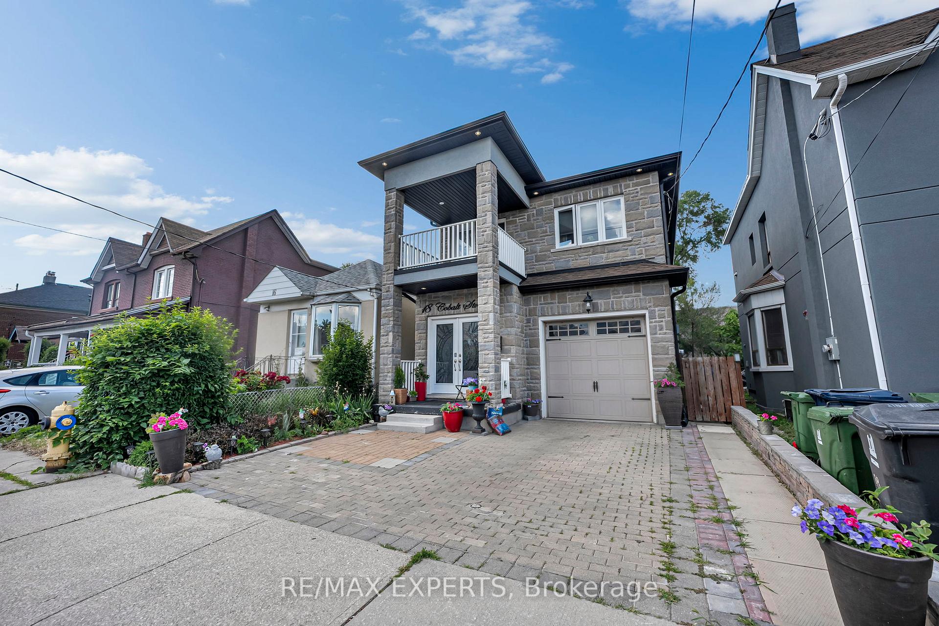Photo 1 of 18 Cobalt Street, North York, Mount Dennis — HOMEH