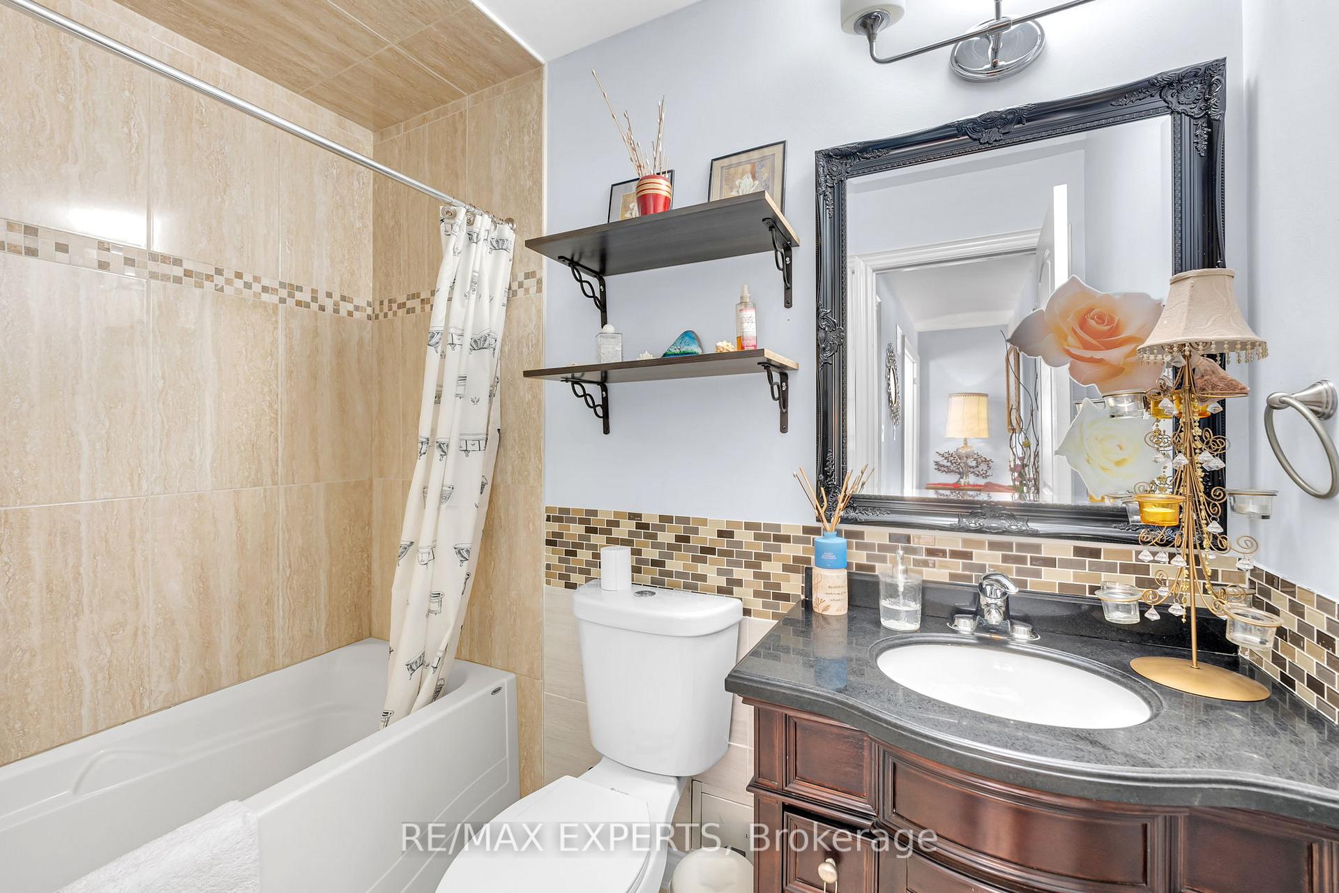 Photo 19 of 18 Cobalt Street, North York, Mount Dennis — HOMEH