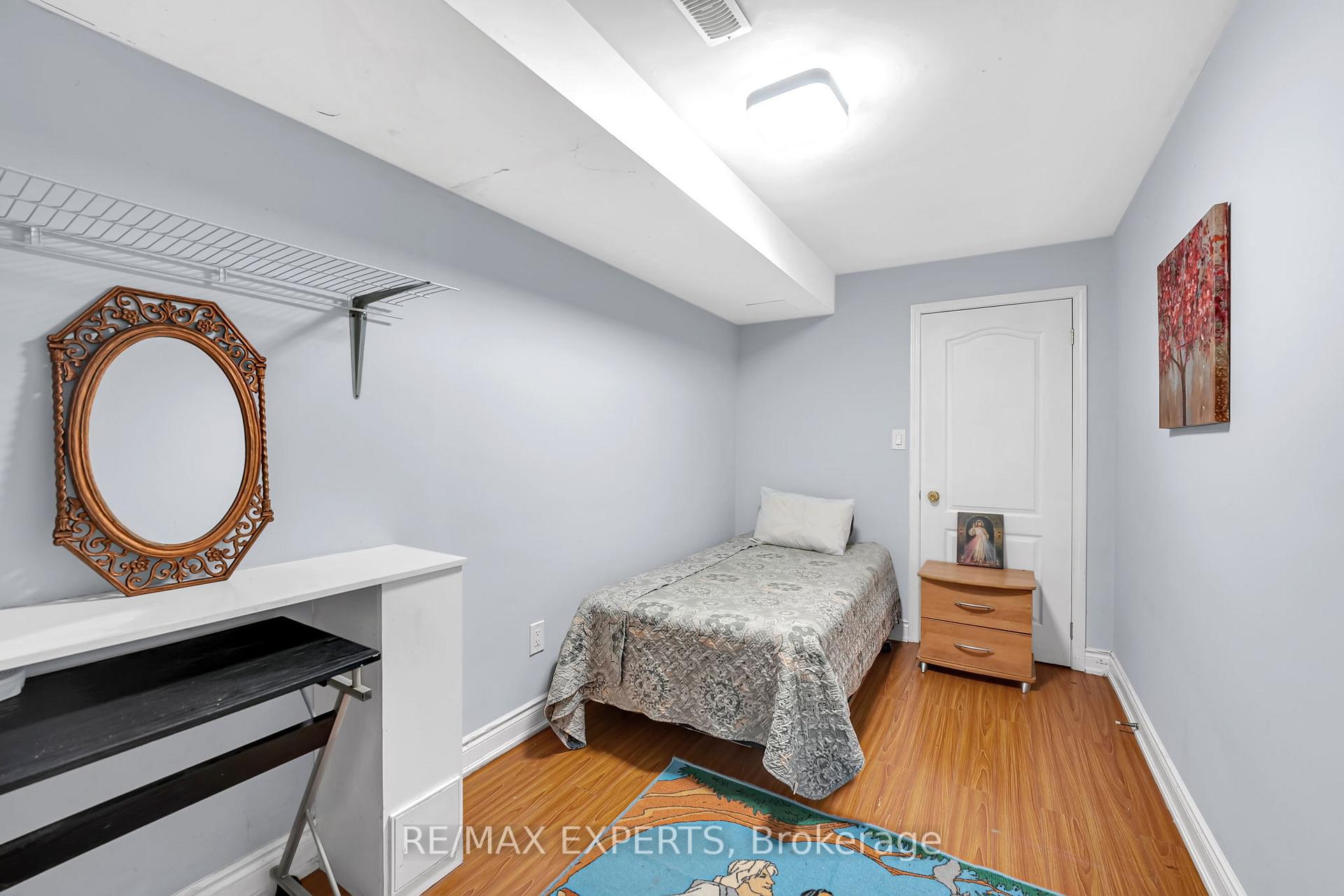 Photo 27 of 18 Cobalt Street, North York, Mount Dennis — HOMEH