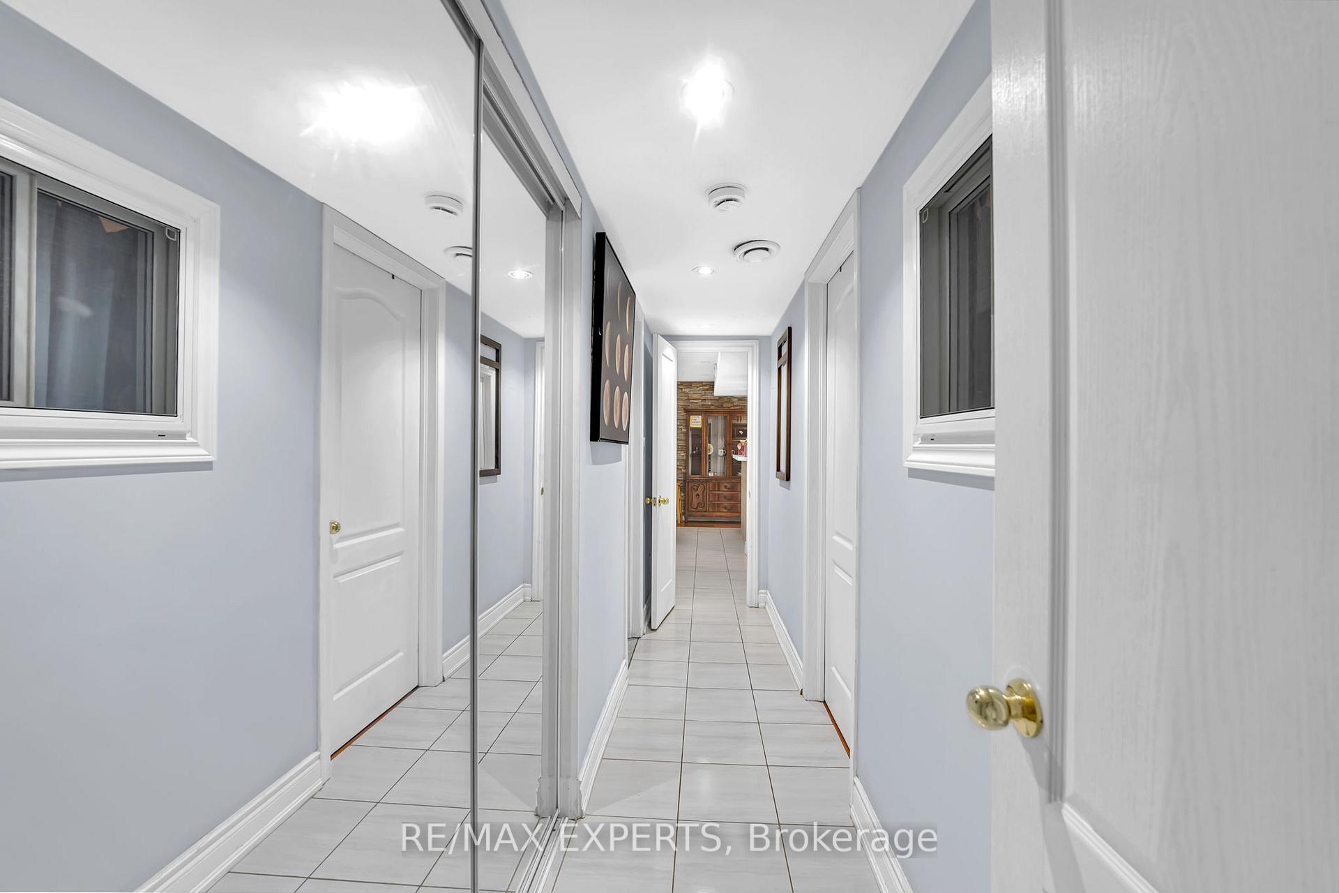 Photo 28 of 18 Cobalt Street, North York, Mount Dennis — HOMEH