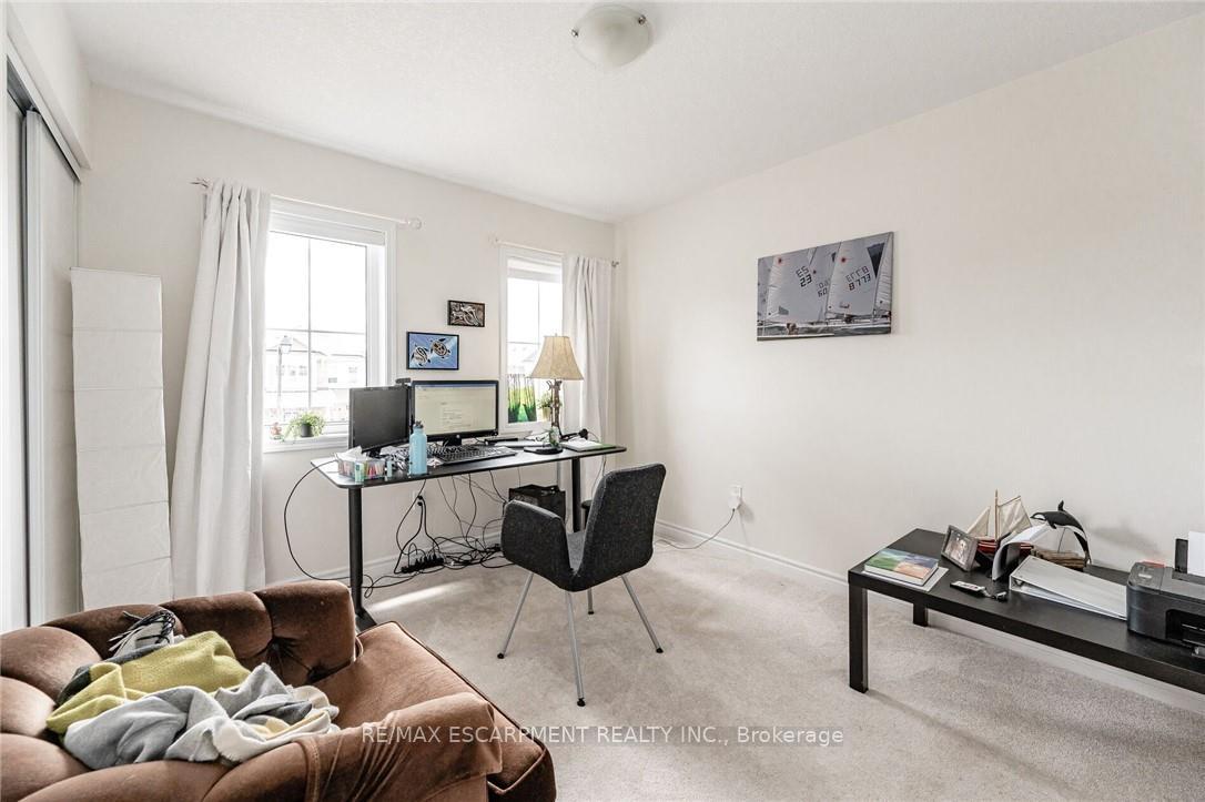 Photo 20 of 286 Spring Creek Drive, Hamilton, Waterdown — HOMEH