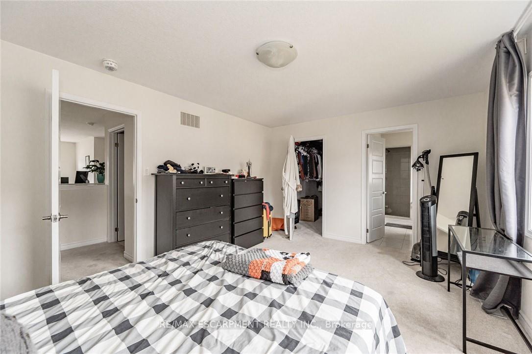 Photo 27 of 286 Spring Creek Drive, Hamilton, Waterdown — HOMEH