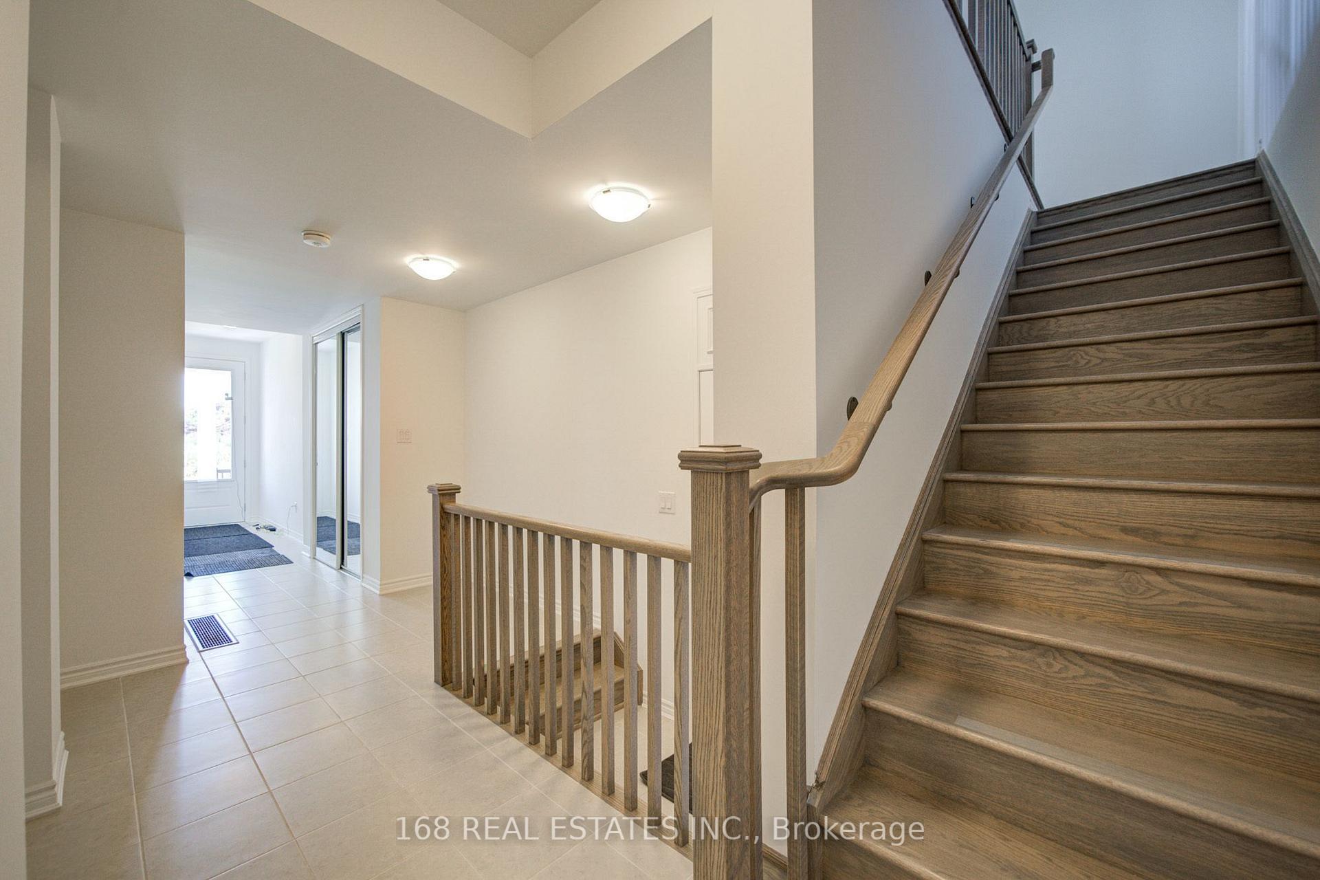 Photo 6 of 44 Azure Drive, Markham, Rural Markham — HOMEH