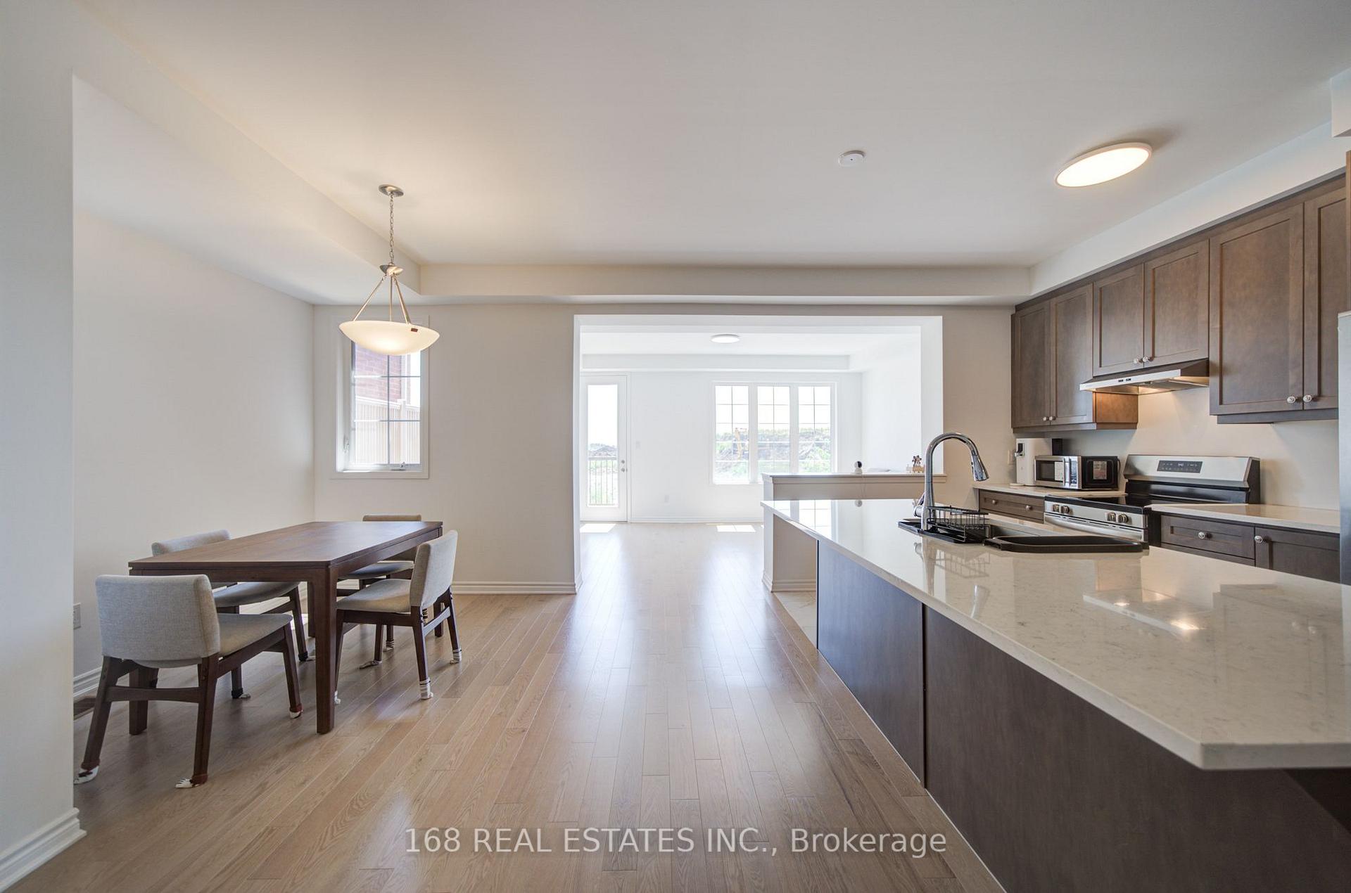 Photo 11 of 44 Azure Drive, Markham, Rural Markham — HOMEH