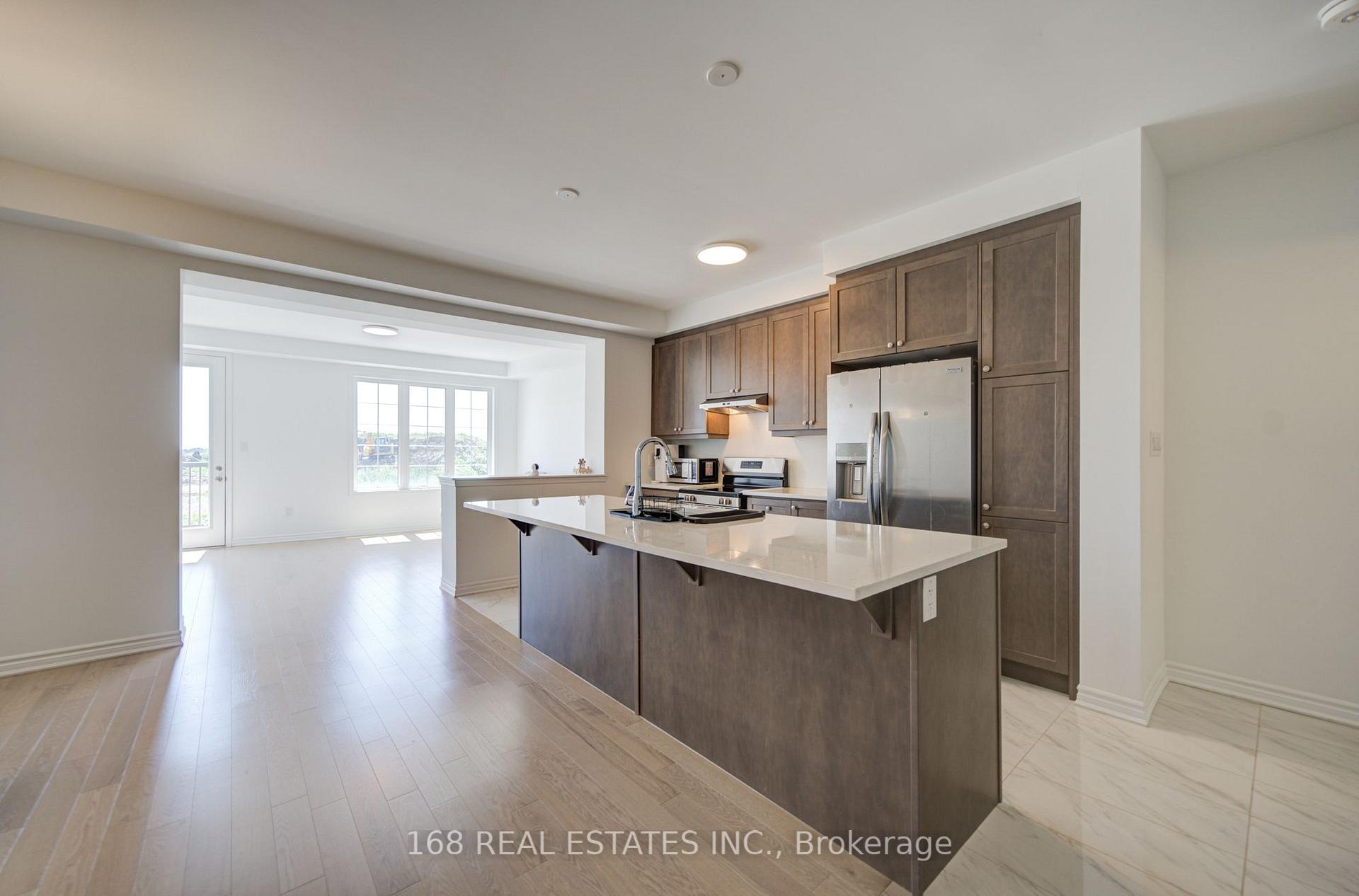 Photo 12 of 44 Azure Drive, Markham, Rural Markham — HOMEH