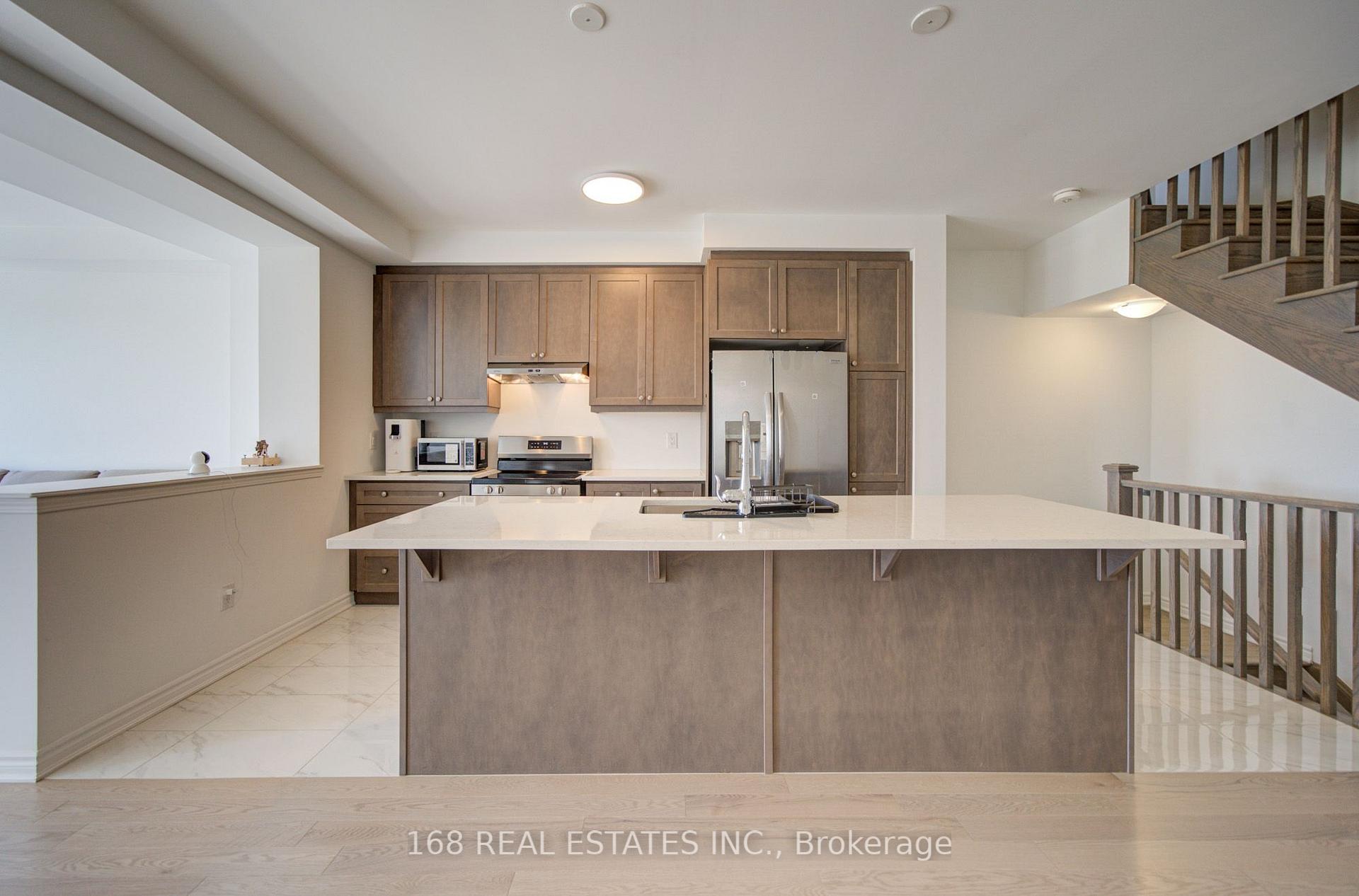Photo 13 of 44 Azure Drive, Markham, Rural Markham — HOMEH