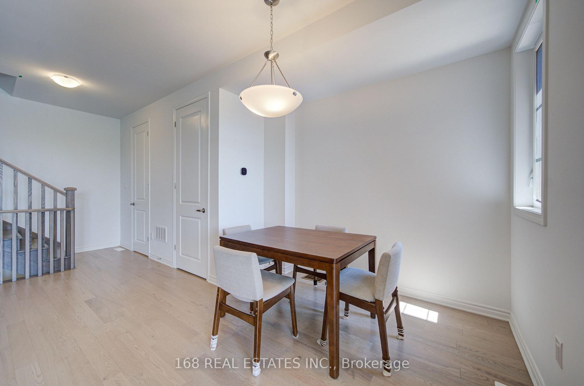 Photo 17 of 44 Azure Drive, Markham, Rural Markham — HOMEH