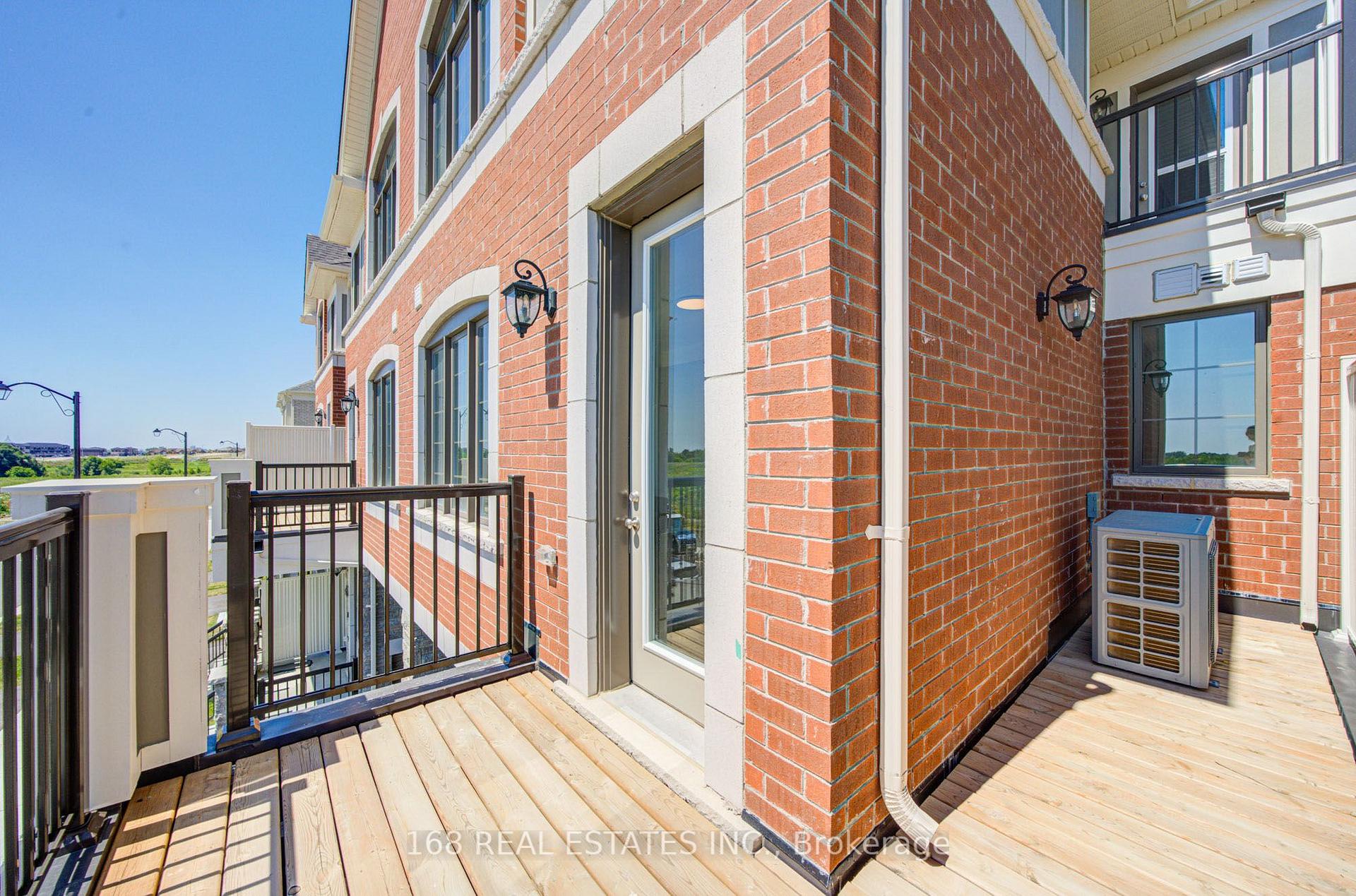 Photo 30 of 44 Azure Drive, Markham, Rural Markham — HOMEH