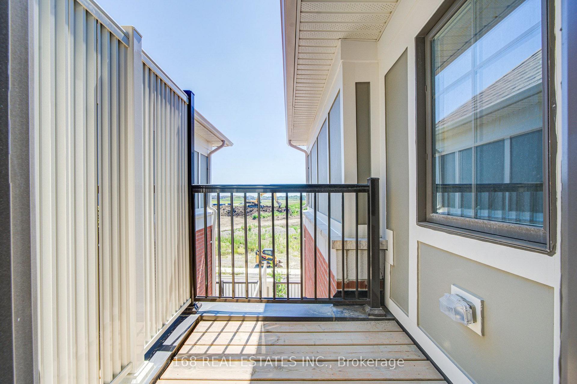Photo 37 of 44 Azure Drive, Markham, Rural Markham — HOMEH