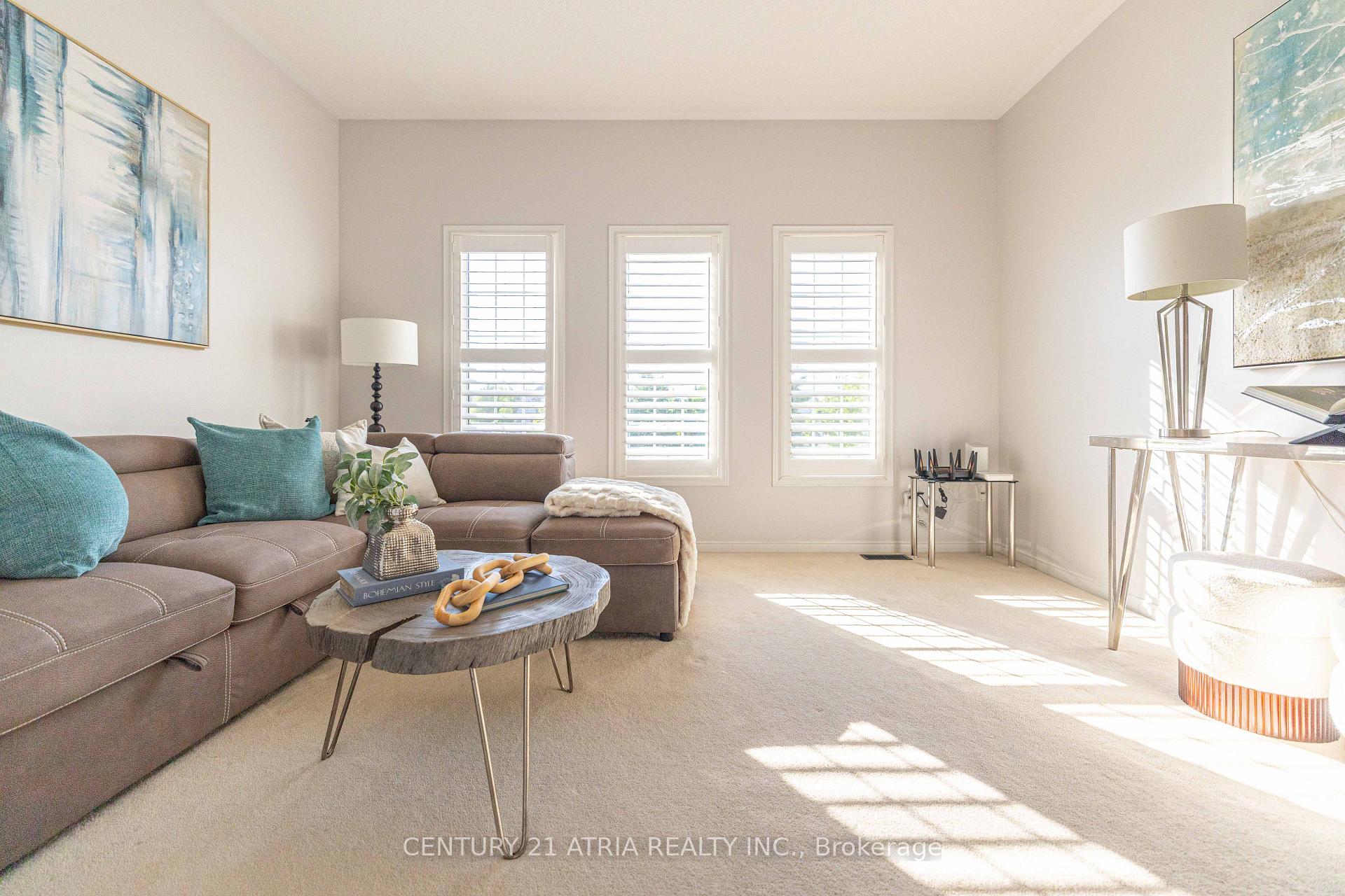 Photo 1 of 21 Treegrove Crescent, Brampton, Fletcher's Meadow — HOMEH