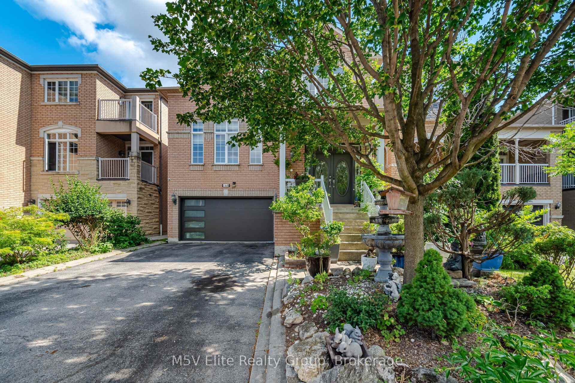 Photo 3 of 168 Sail Crescent, Vaughan, Vellore Village — HOMEH