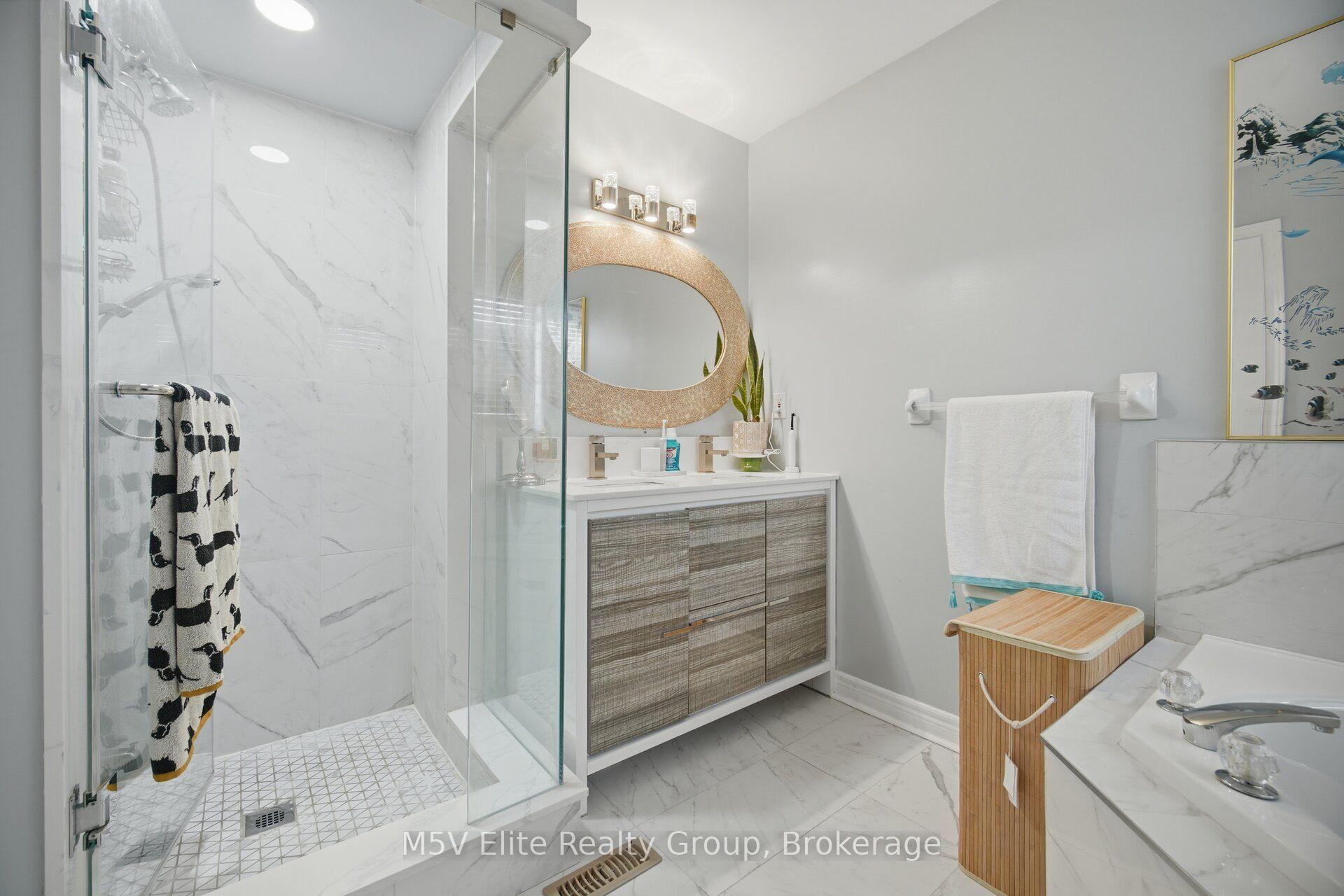 Photo 20 of 168 Sail Crescent, Vaughan, Vellore Village — HOMEH