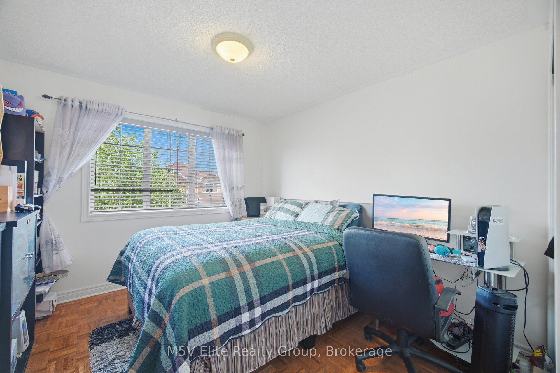 Photo 26 of 168 Sail Crescent, Vaughan, Vellore Village — HOMEH