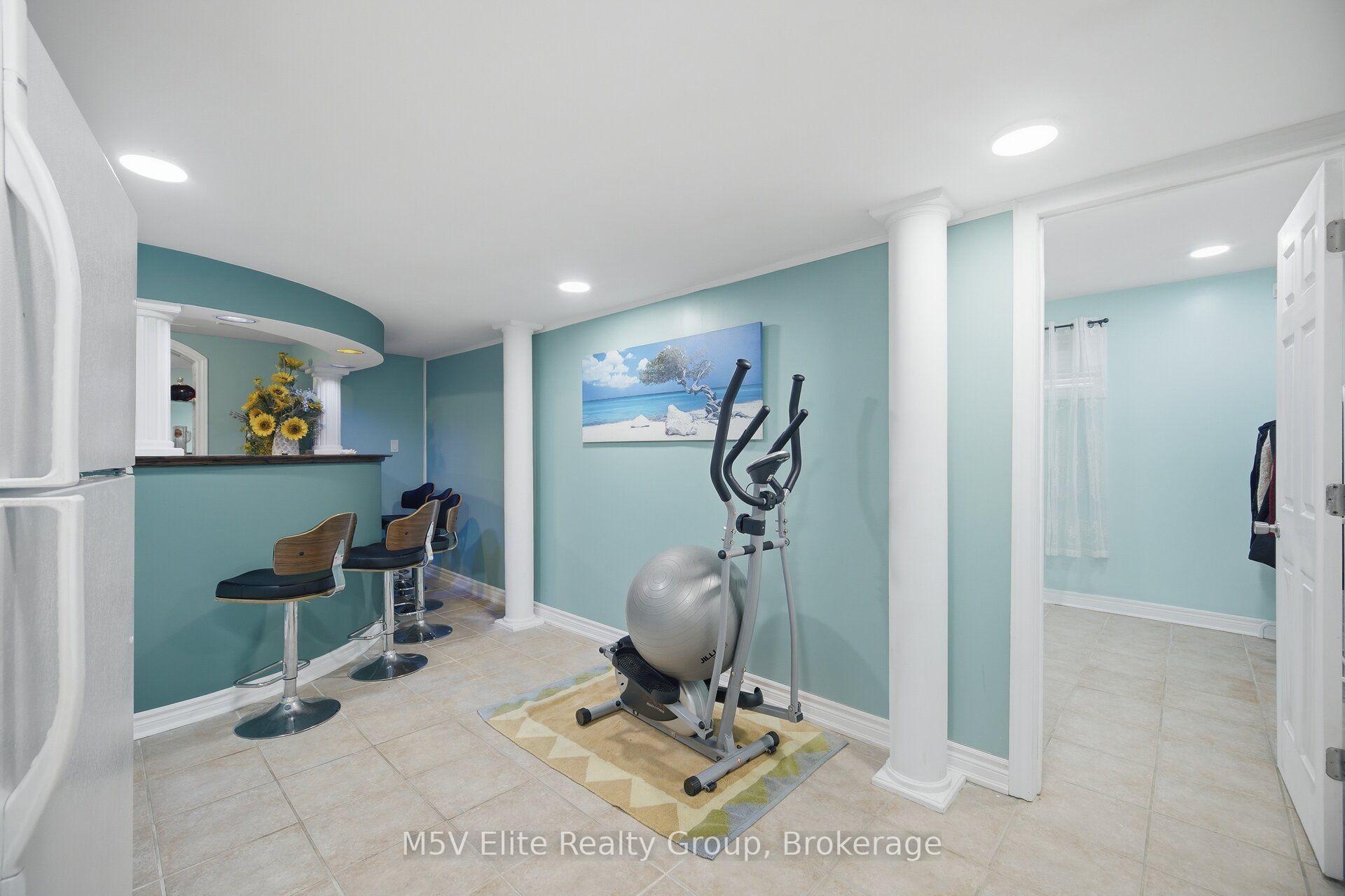 Photo 32 of 168 Sail Crescent, Vaughan, Vellore Village — HOMEH