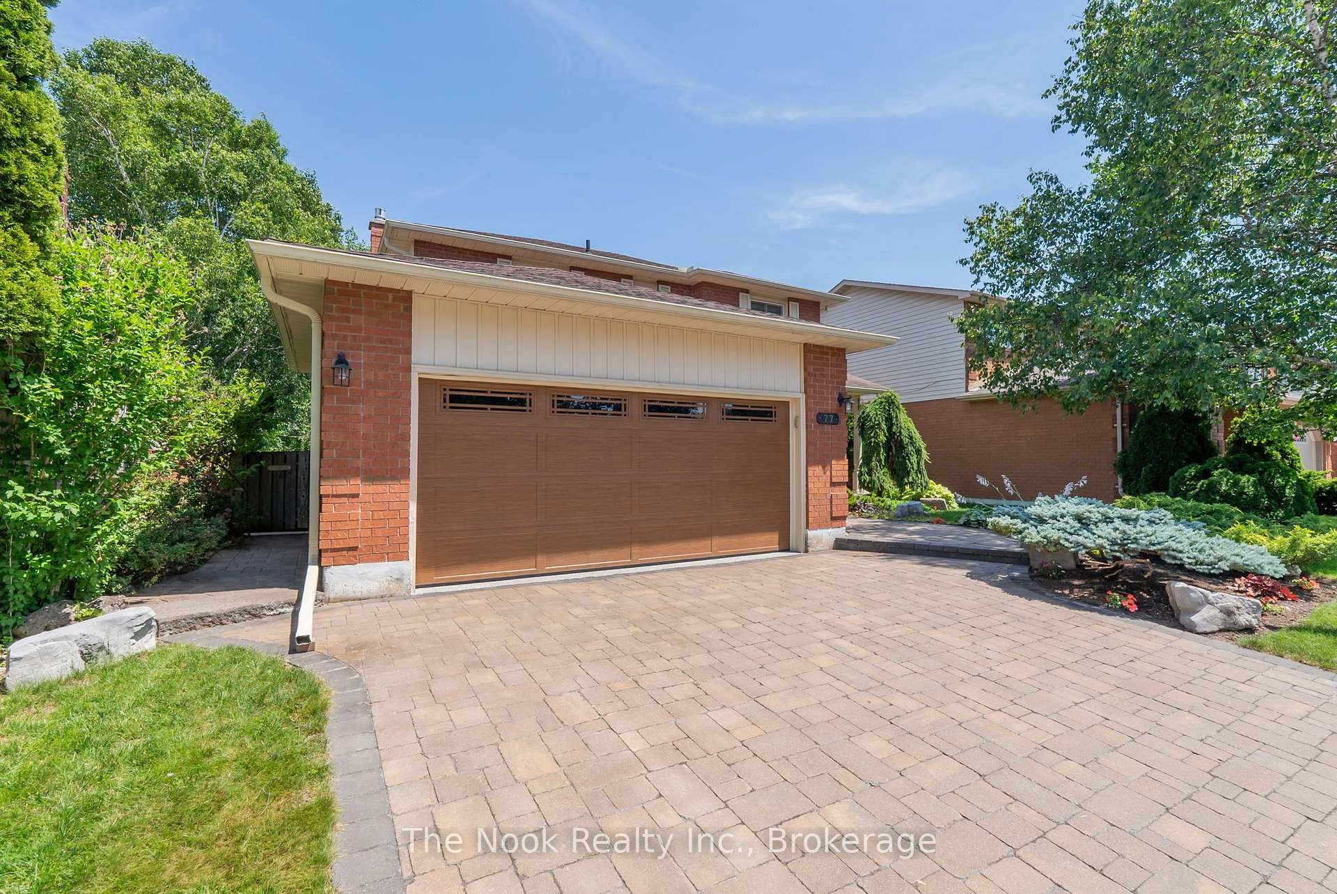 Photo 2 of 77 Soper Creek Drive, Clarington, Bowmanville — HOMEH