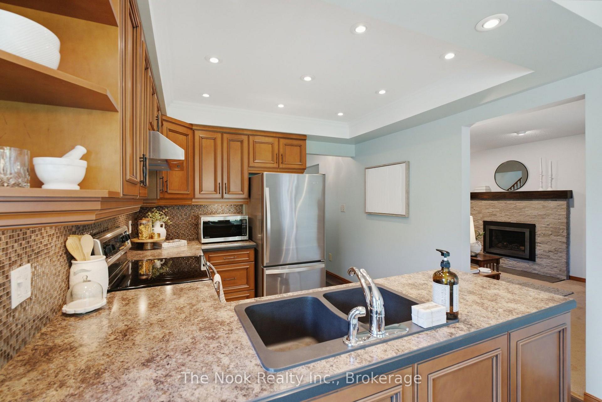 Photo 17 of 77 Soper Creek Drive, Clarington, Bowmanville — HOMEH