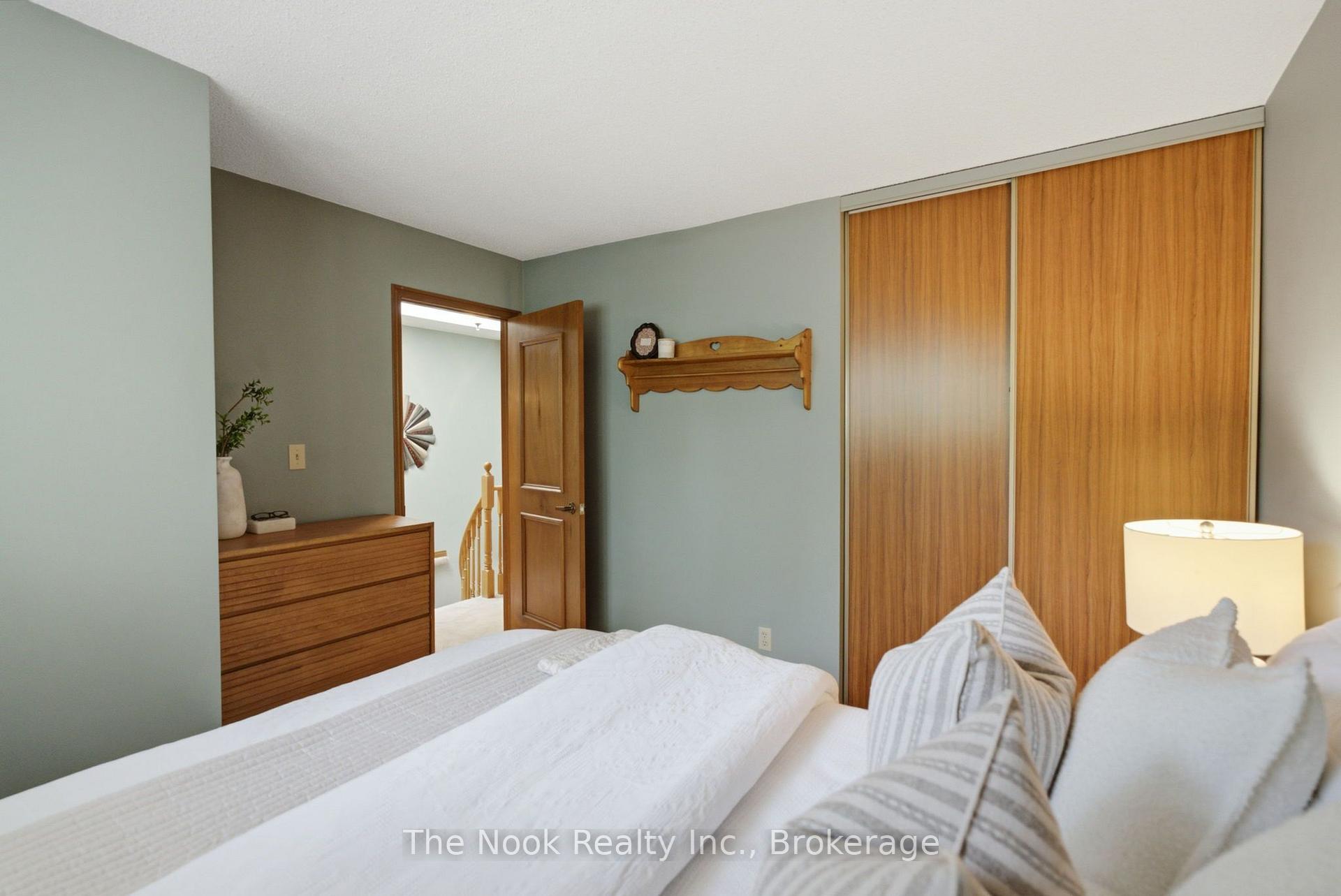 Photo 36 of 77 Soper Creek Drive, Clarington, Bowmanville — HOMEH