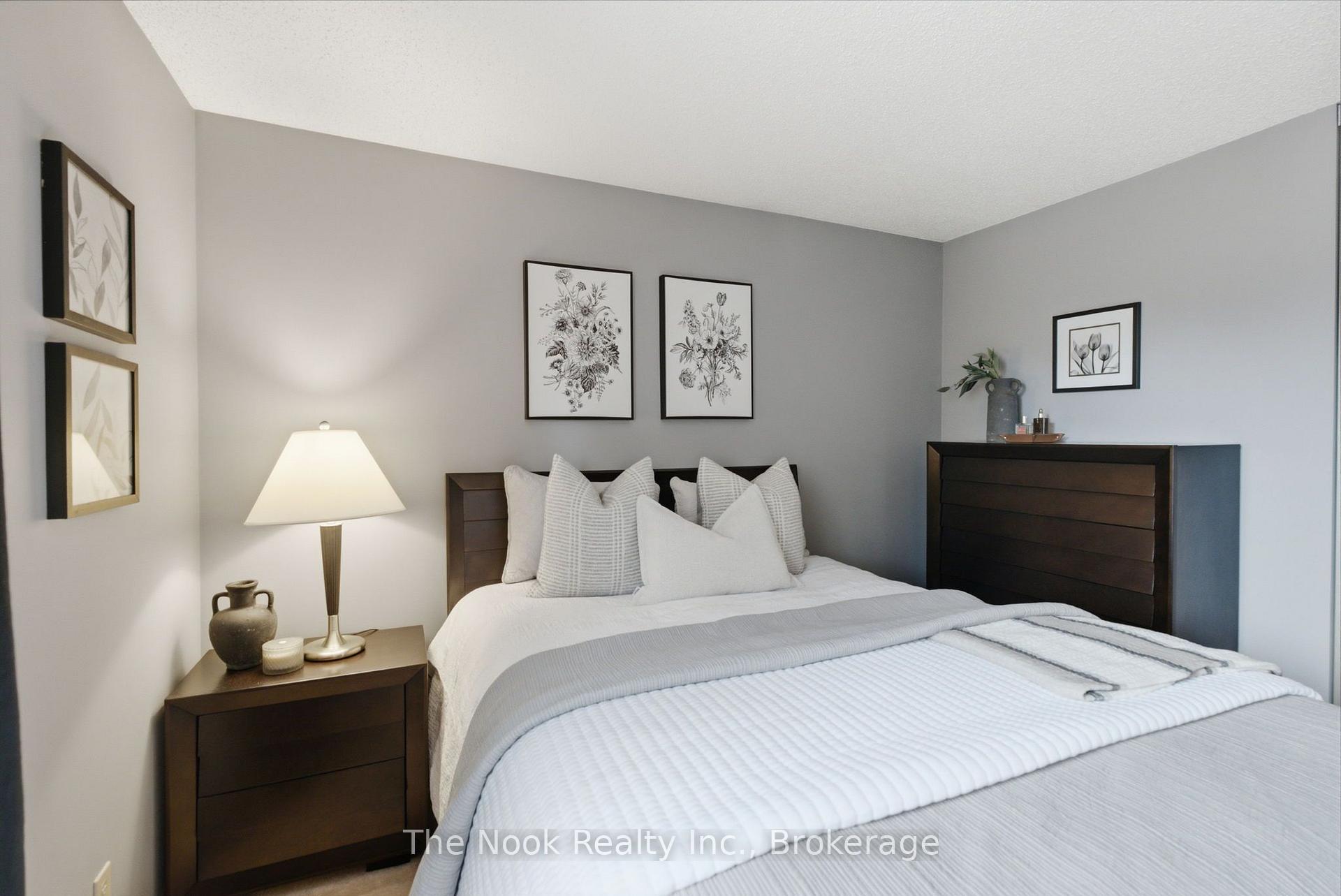 Photo 37 of 77 Soper Creek Drive, Clarington, Bowmanville — HOMEH