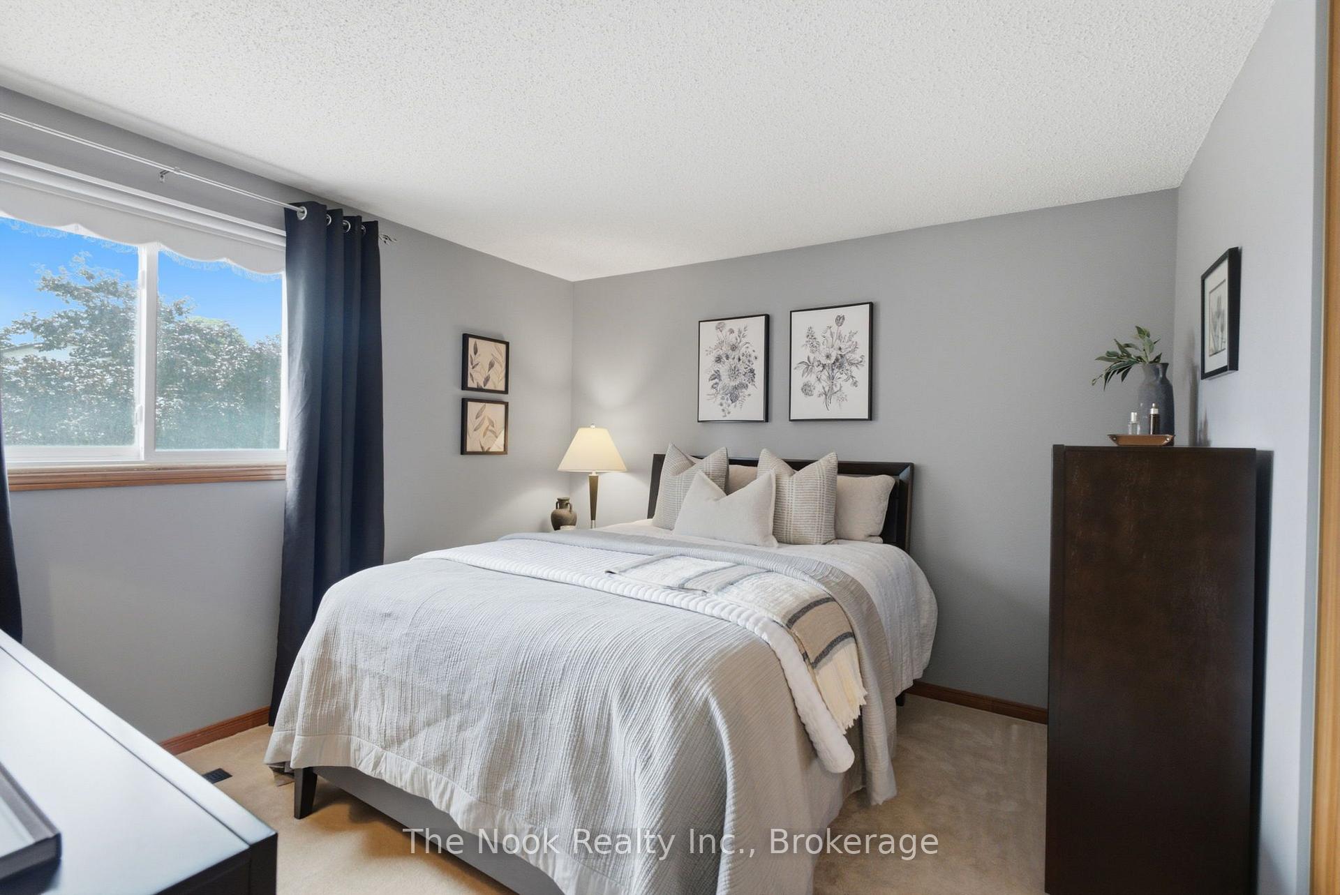 Photo 38 of 77 Soper Creek Drive, Clarington, Bowmanville — HOMEH