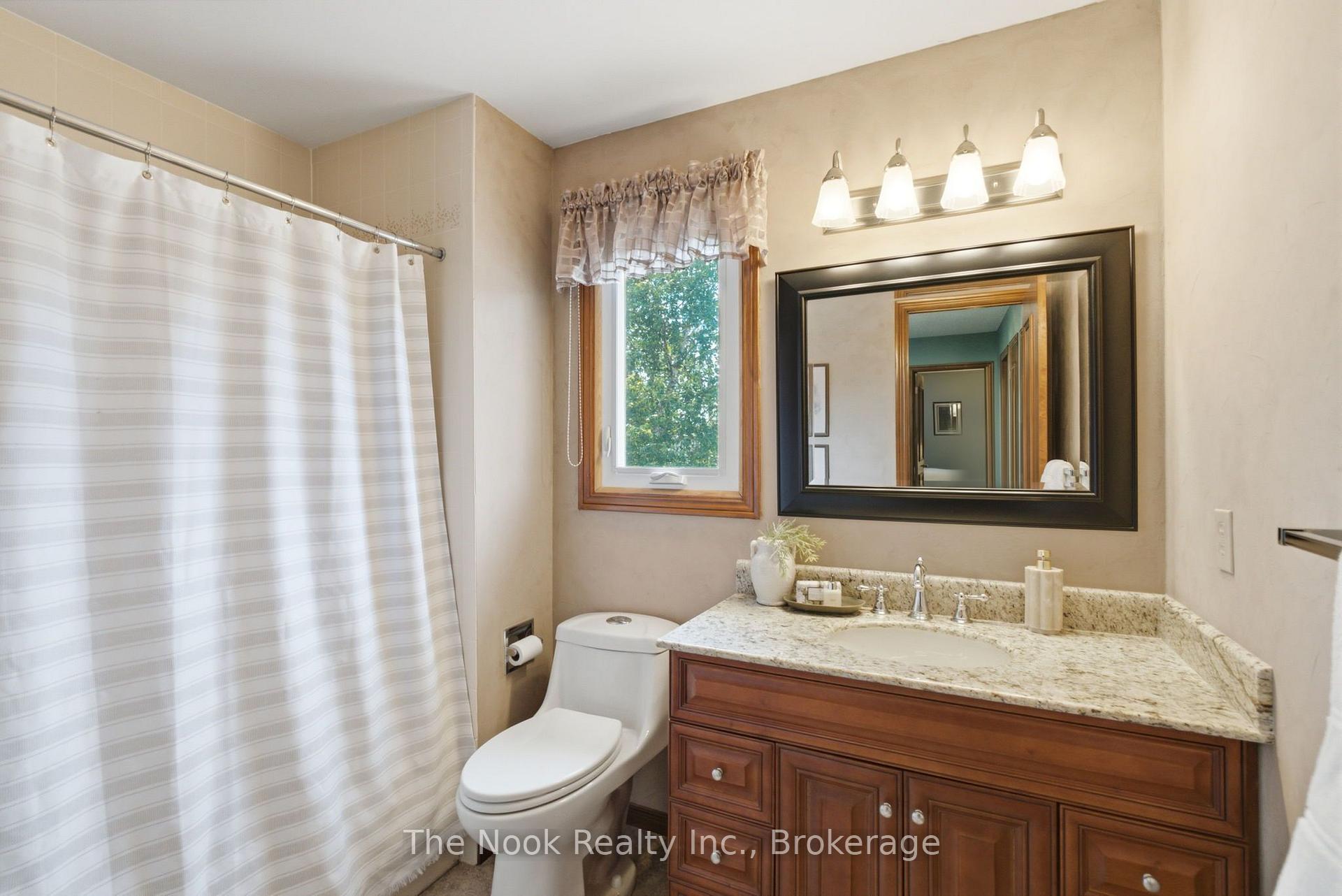 Photo 39 of 77 Soper Creek Drive, Clarington, Bowmanville — HOMEH