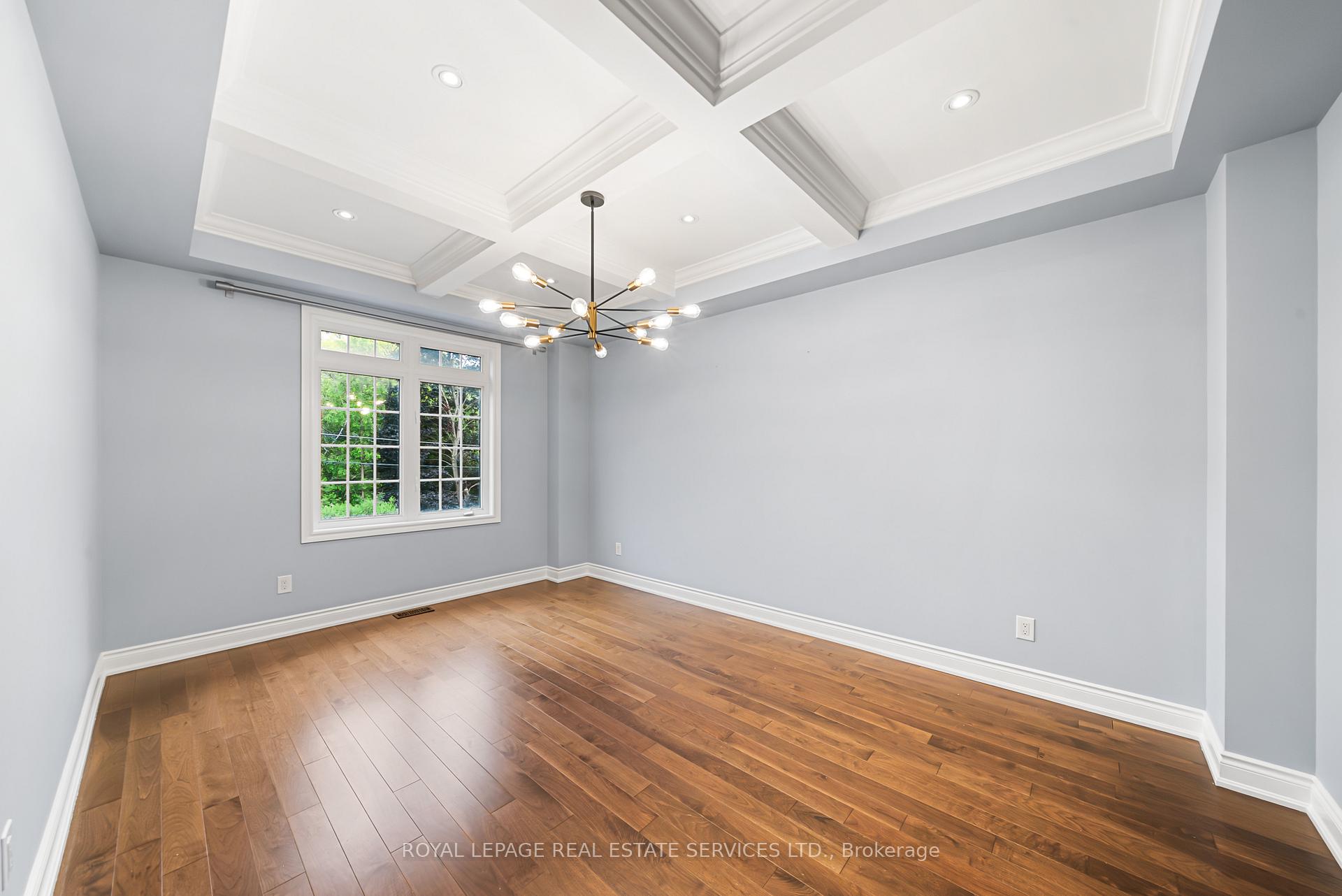 Photo 15 of 2083 Grange Drive, Mississauga, Cooksville — HOMEH