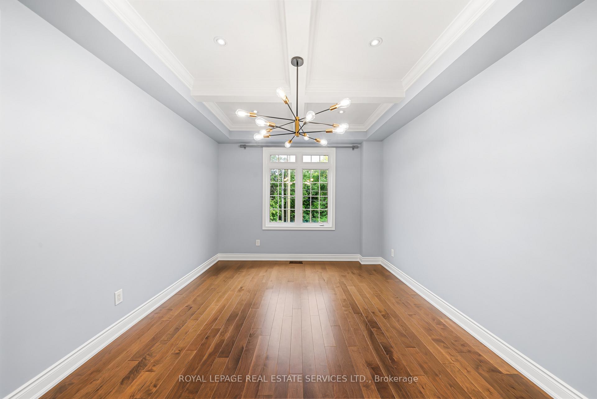 Photo 16 of 2083 Grange Drive, Mississauga, Cooksville — HOMEH
