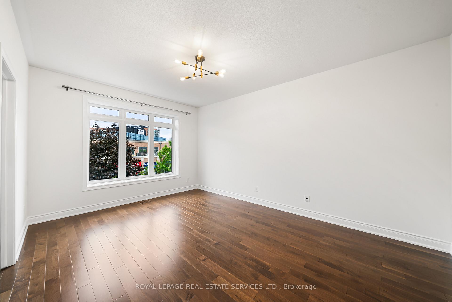 Photo 24 of 2083 Grange Drive, Mississauga, Cooksville — HOMEH