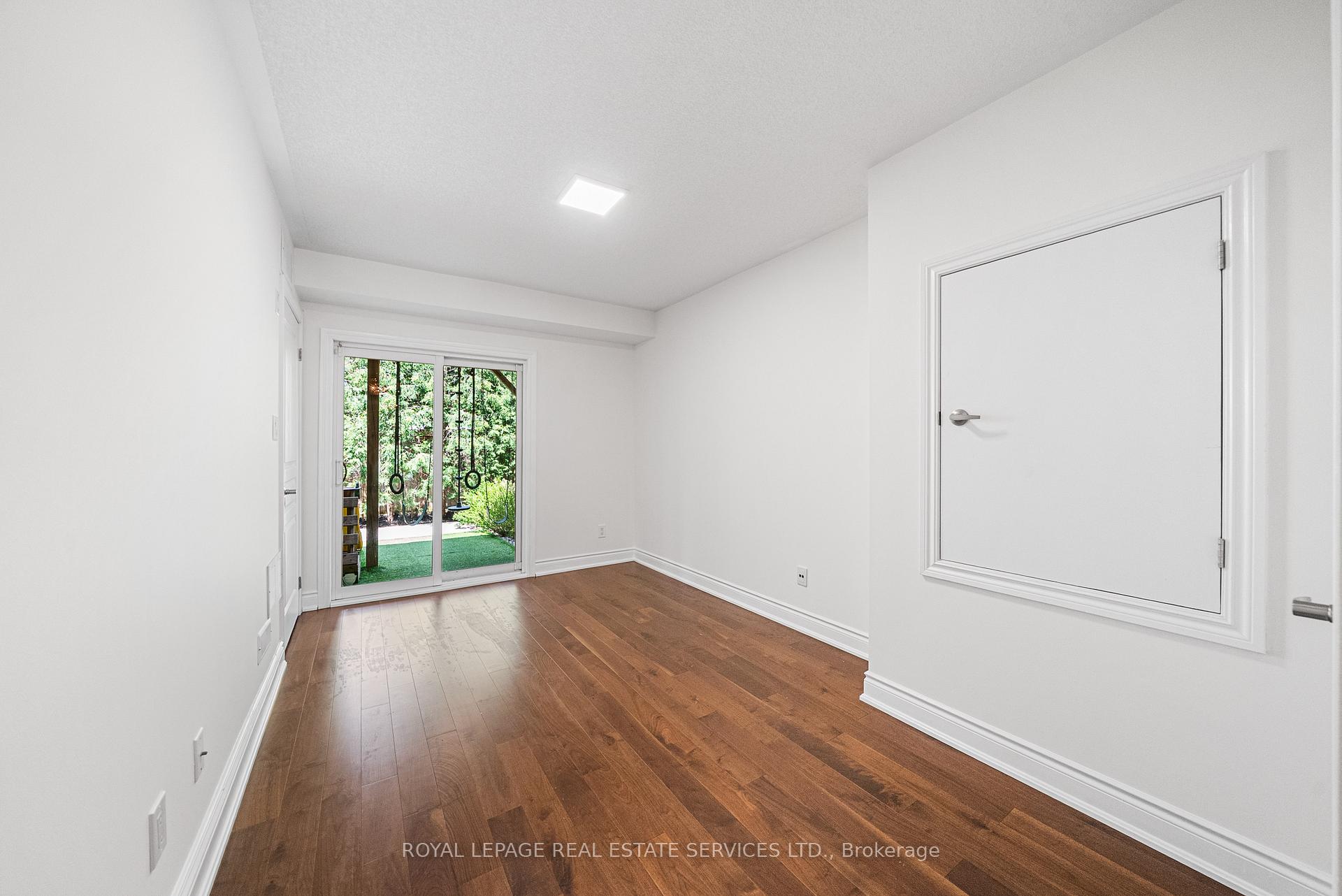 Photo 44 of 2083 Grange Drive, Mississauga, Cooksville — HOMEH