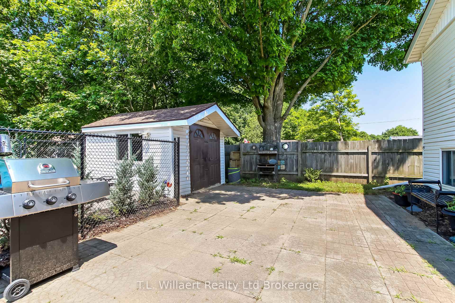 Photo 27 of 17 Potters Road, Tillsonburg — HOMEH