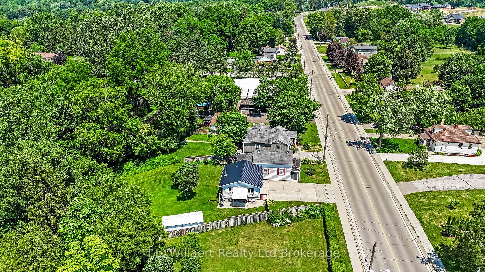 Photo 38 of 17 Potters Road, Tillsonburg — HOMEH