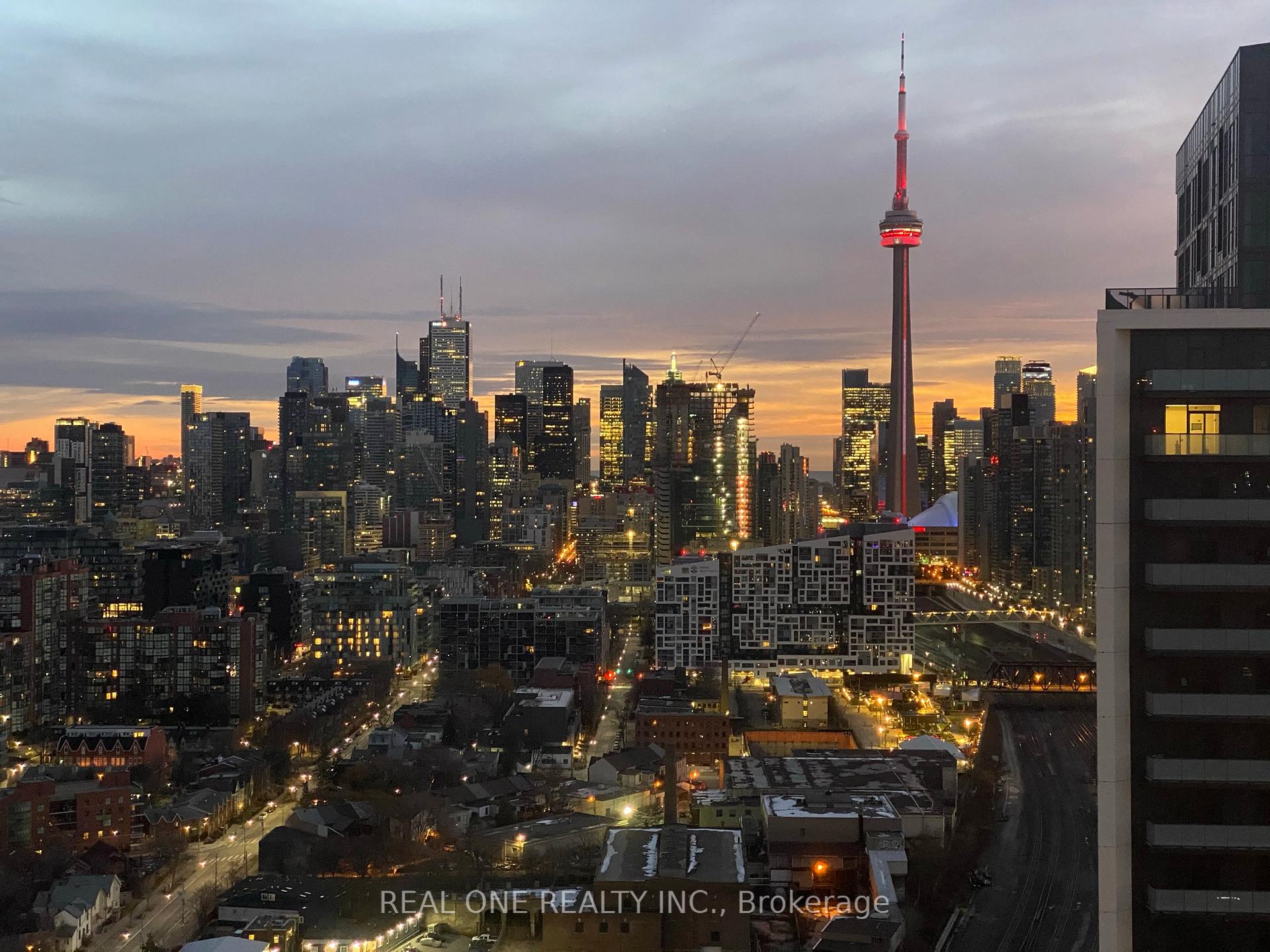 Photo 2 of Unit Ph20, 19 Western Battery Road, Toronto, Niagara — HOMEH