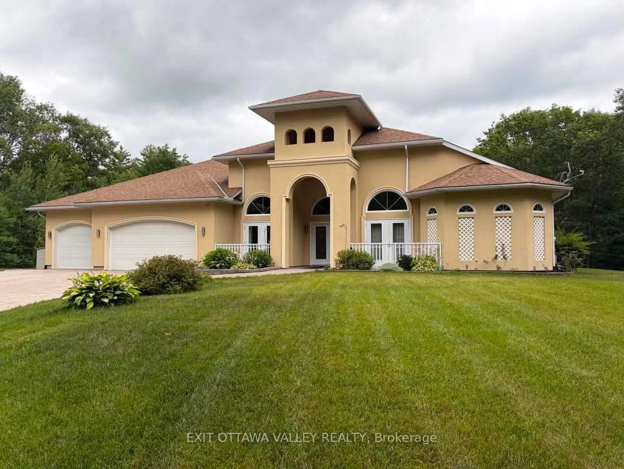 Front of 740 Walford Road