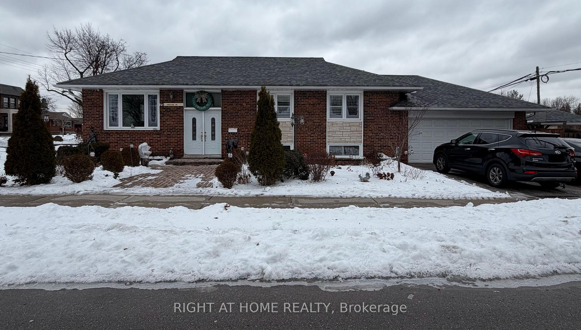 Photo 1 of Unit Basement, 75 Crosland Drive, Scarborough, Wexford-Maryvale — HOMEH