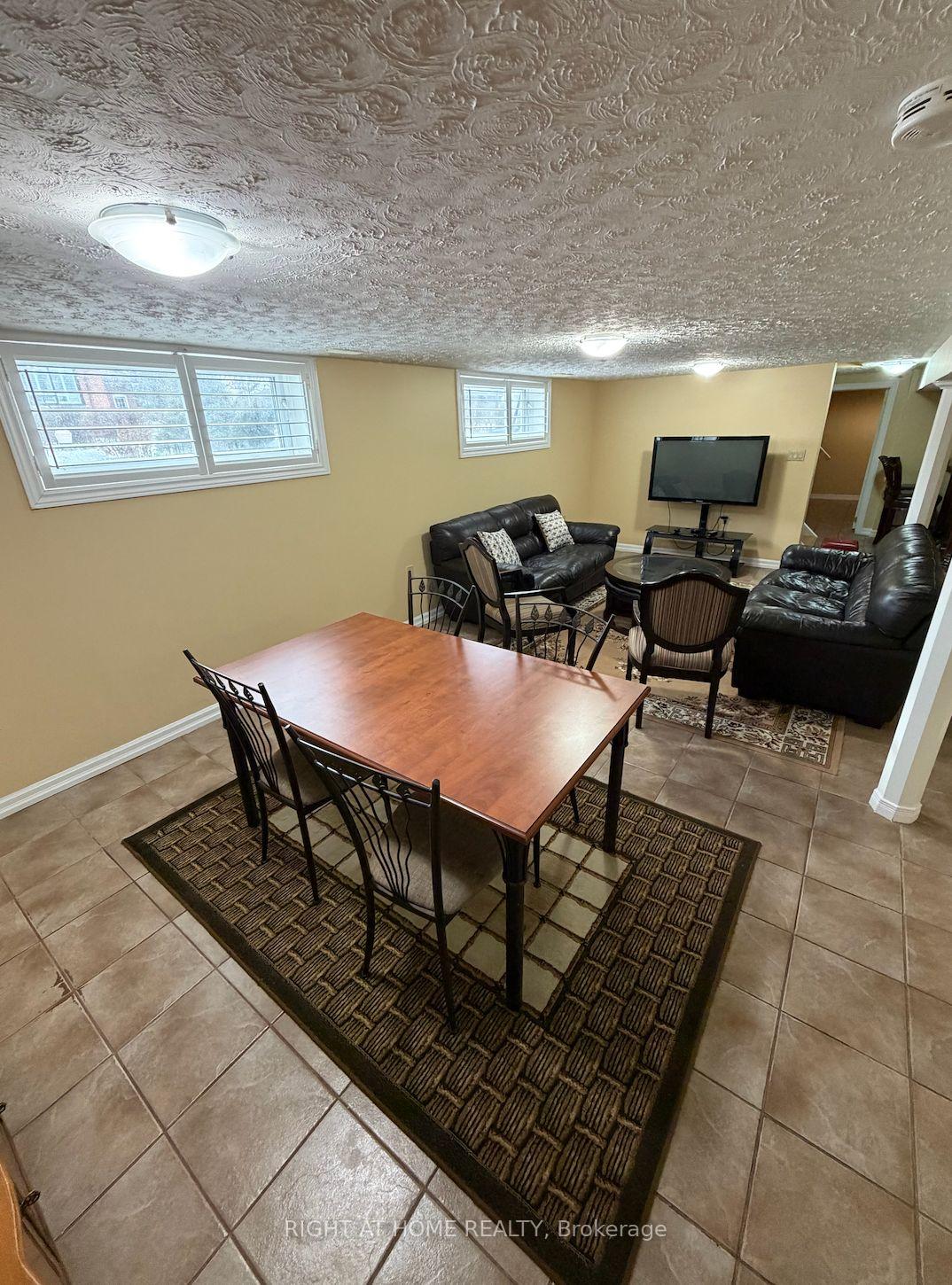 Photo 3 of Unit Basement, 75 Crosland Drive, Scarborough, Wexford-Maryvale — HOMEH