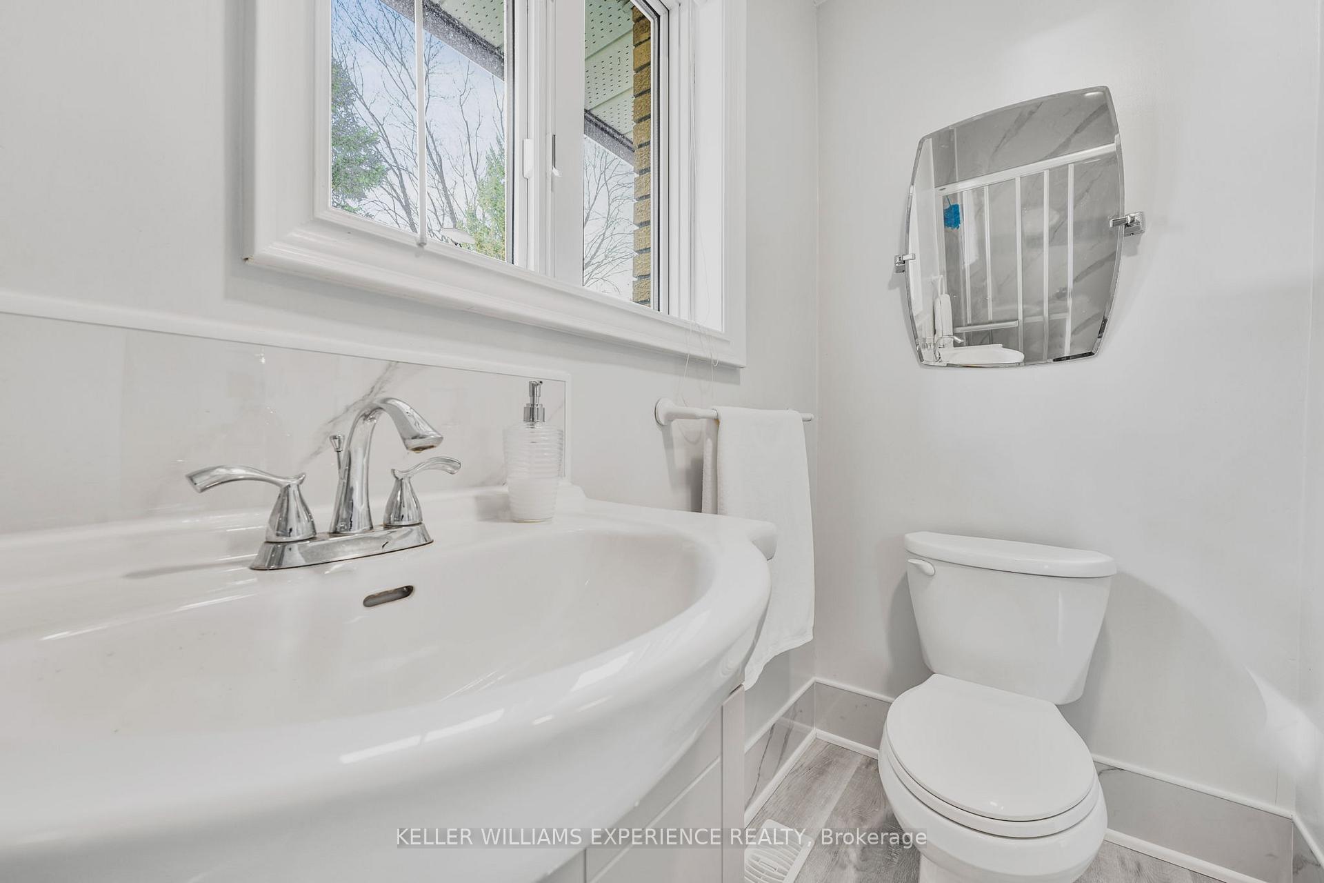 Photo 25 of 25 Lamers Crescent, Clearview, New Lowell — HOMEH