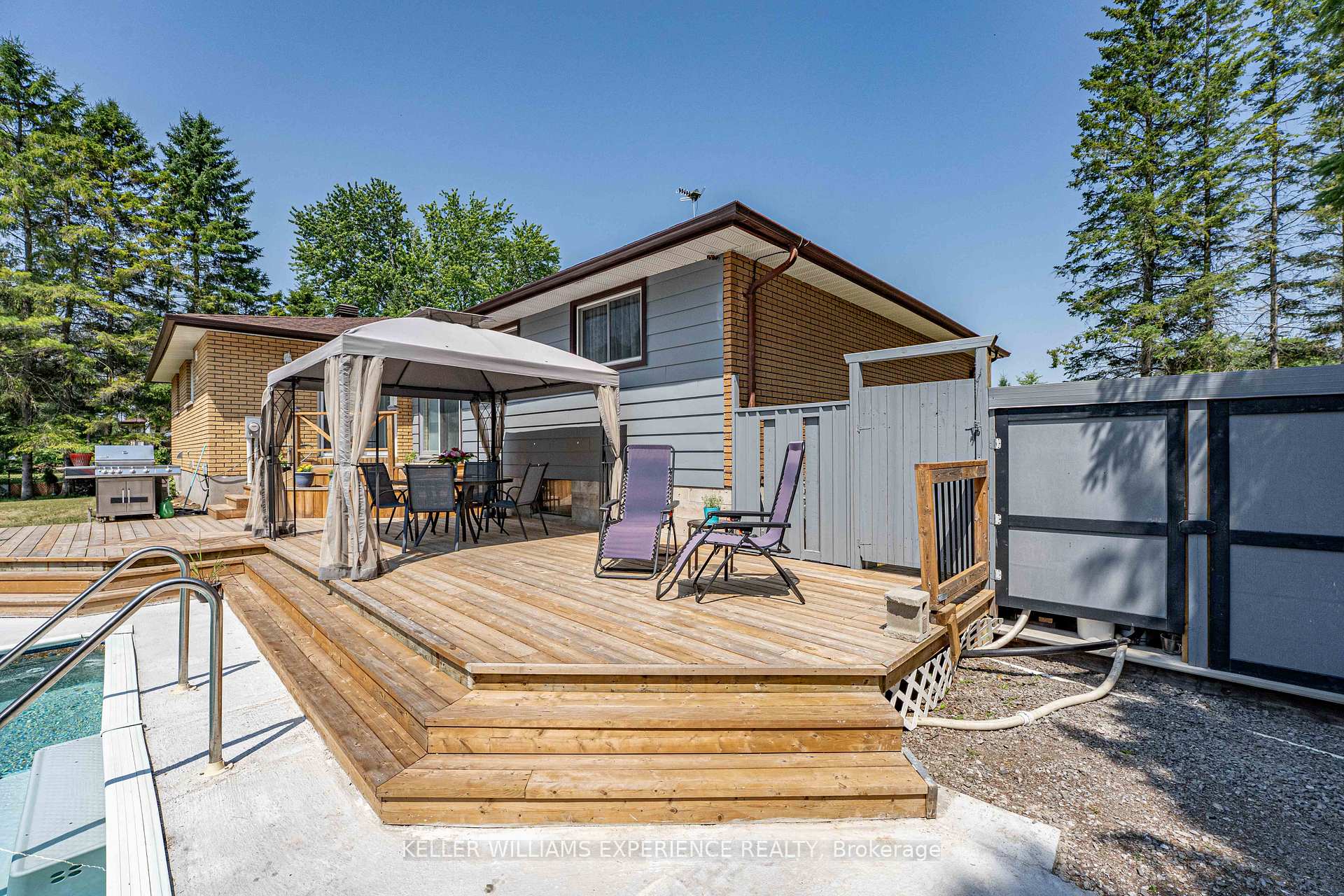 Photo 39 of 25 Lamers Crescent, Clearview, New Lowell — HOMEH