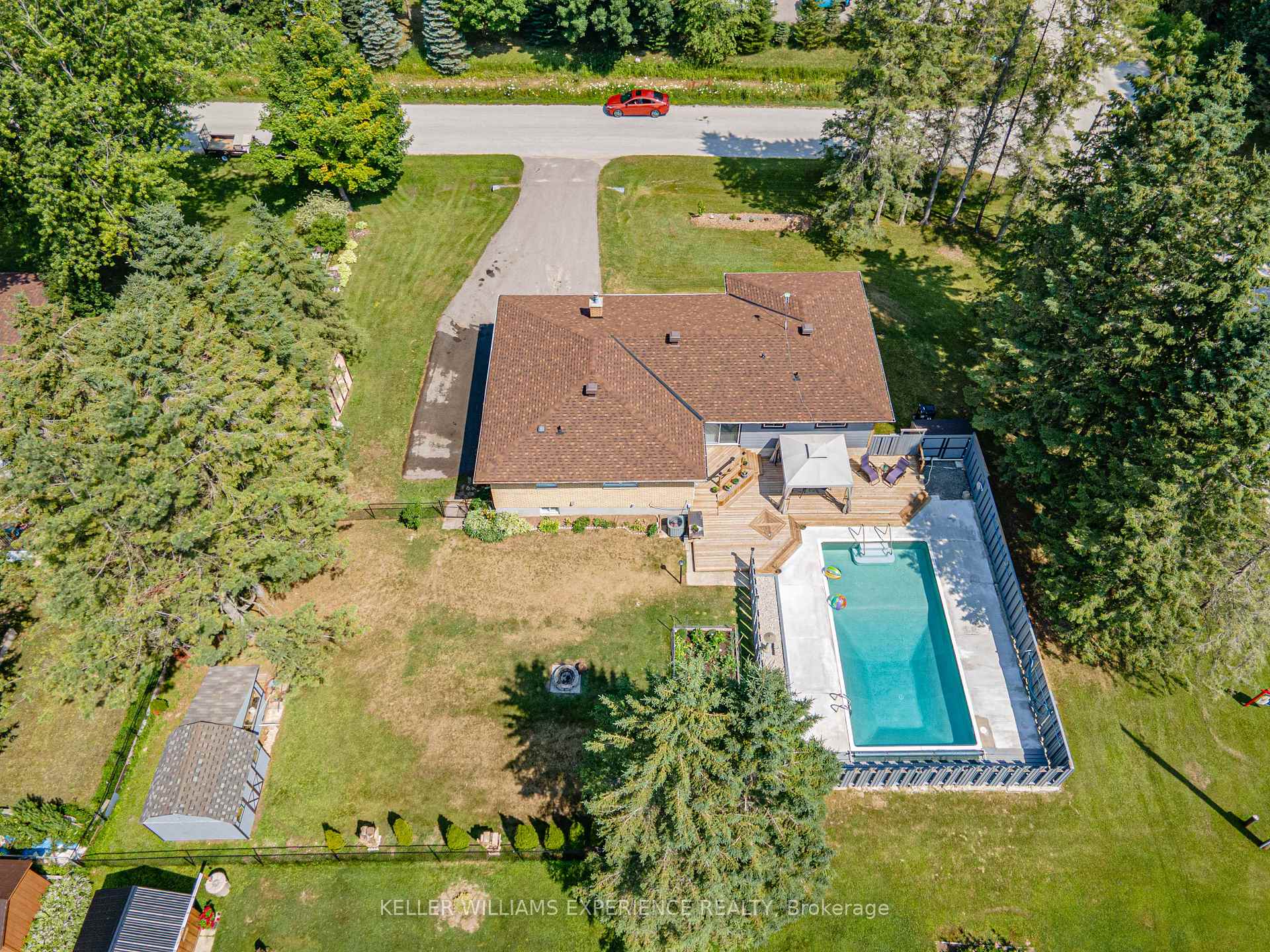 Photo 47 of 25 Lamers Crescent, Clearview, New Lowell — HOMEH