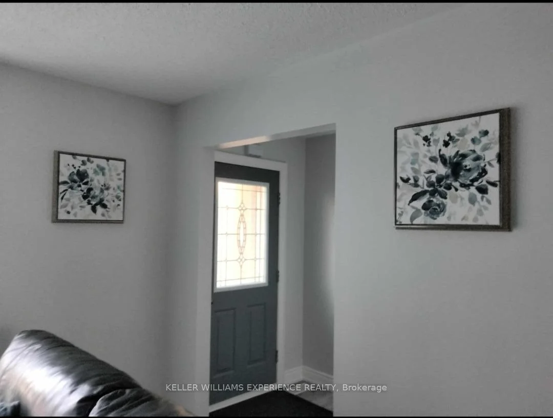 Photo 7 of 25 Lamers Crescent, Clearview, New Lowell — HOMEH