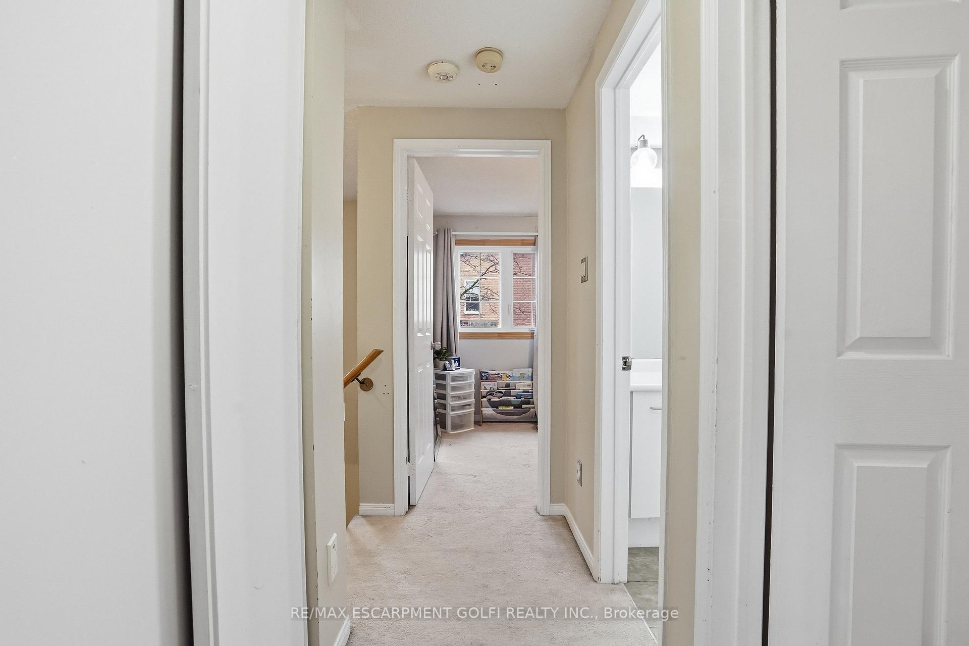 Photo 15 of Unit 6, 79 Braeheid Avenue, Hamilton, Waterdown — HOMEH